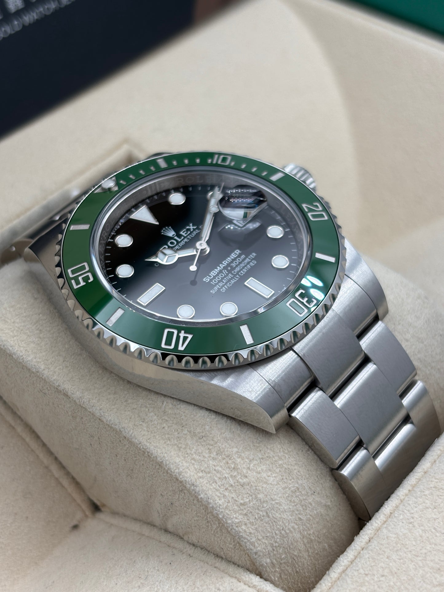 二手 USED  ROLEX 勞力士 SUBMARINER DATE 126610LV 黑色 2026年3月 99.99%新 全套 FULL SET