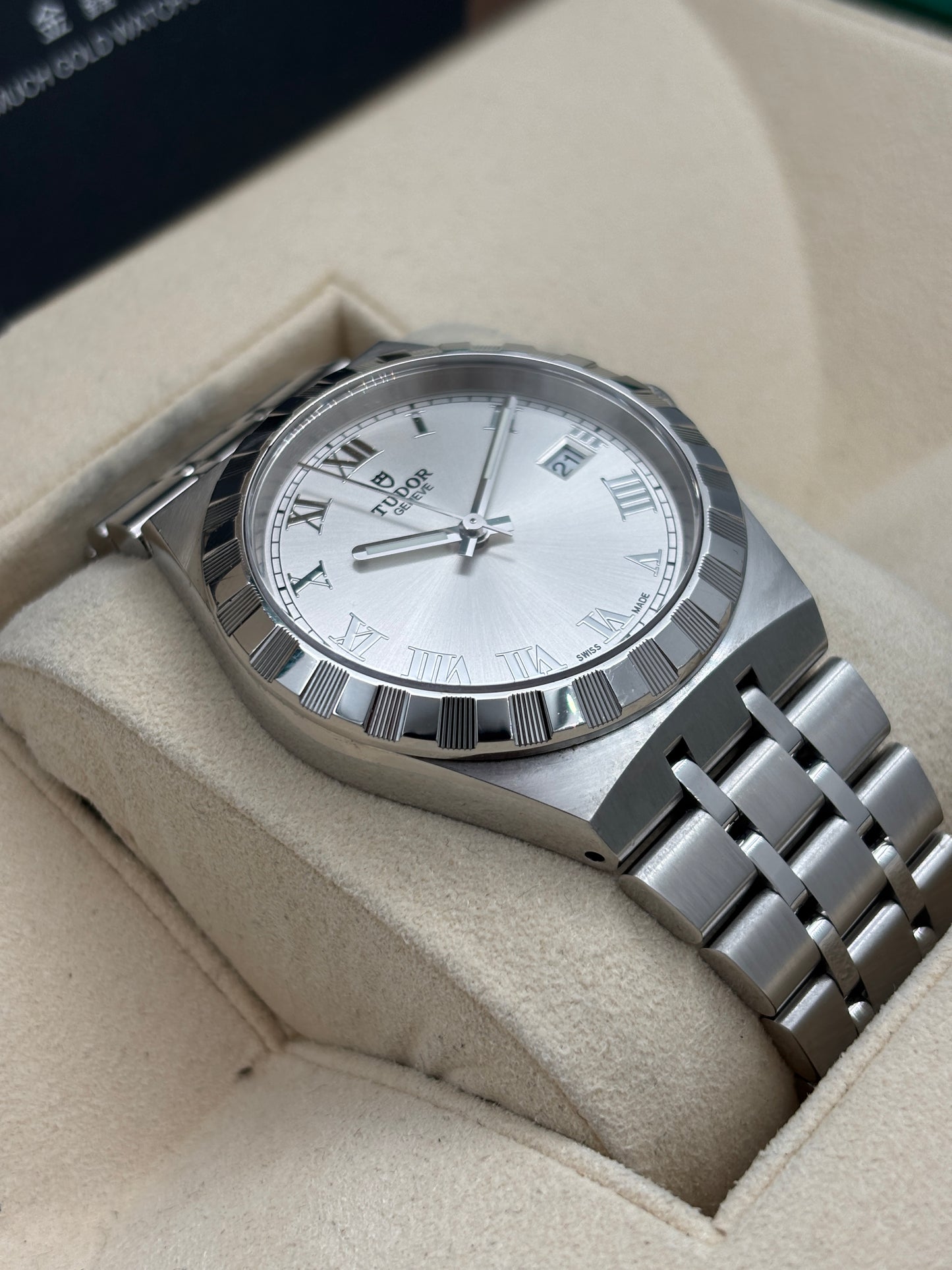 二手 USED  TUDOR 帝舵 ROYAL 28500 銀色 2022年11月 保養卡