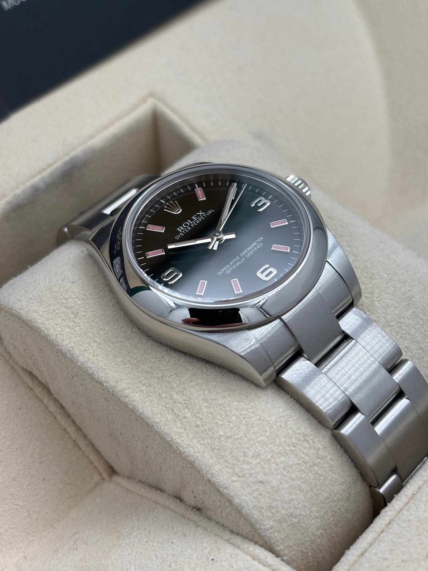 二手 USED  ROLEX 勞力士 OYSTER PERPETUAL 177200 黑色粉紅字 2015年2月 全套 FULL SET