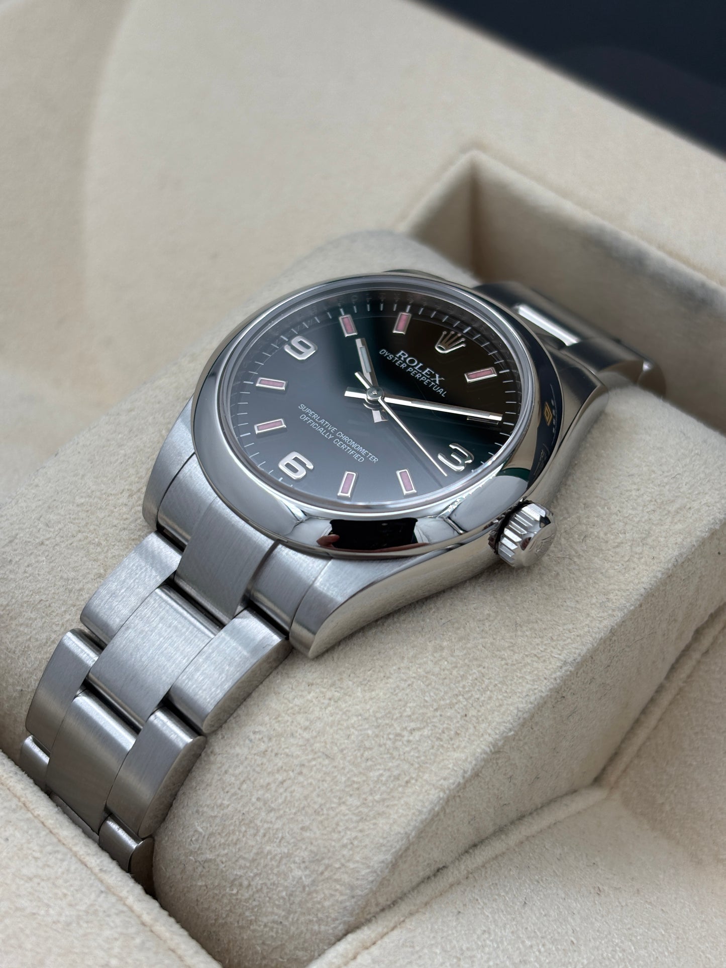 二手 USED  ROLEX 勞力士 OYSTER PERPETUAL 177200 黑色粉紅字 2015年2月 全套 FULL SET