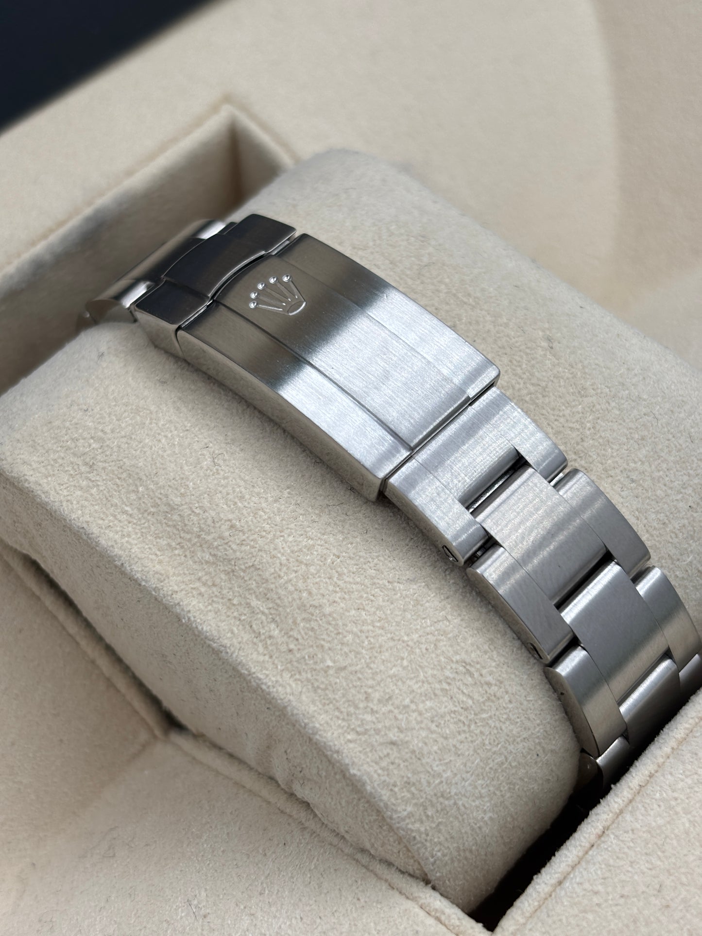 二手 USED  ROLEX 勞力士 OYSTER PERPETUAL 177200 黑色粉紅字 2015年2月 全套 FULL SET