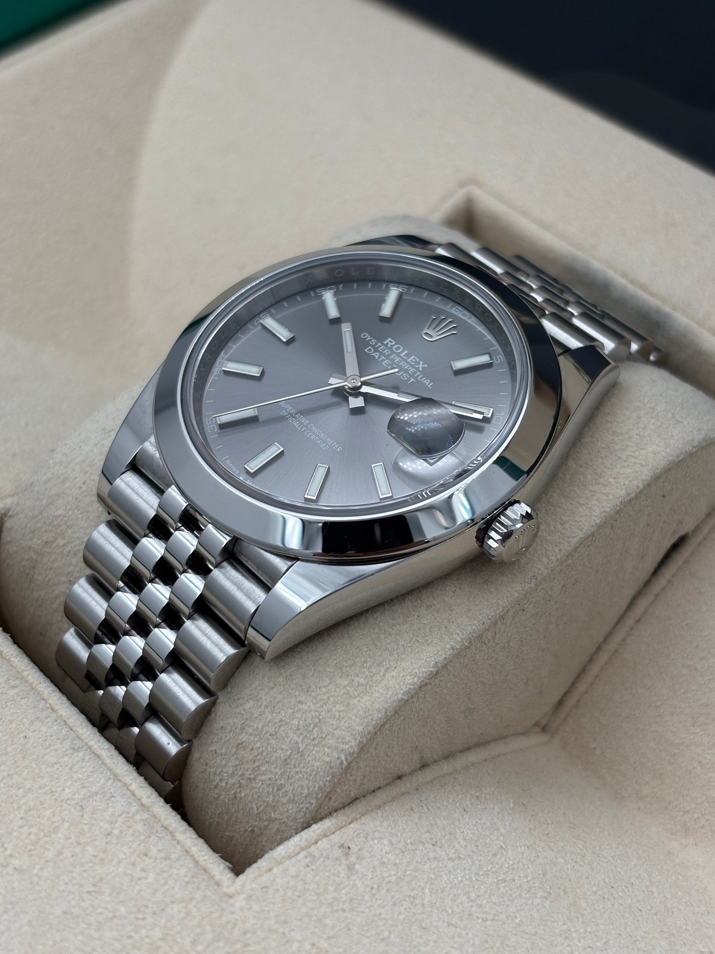 二手 USED  ROLEX 勞力士 DATEJUST 126300 灰色 2024年6月 珠帶 全套 FULL SET