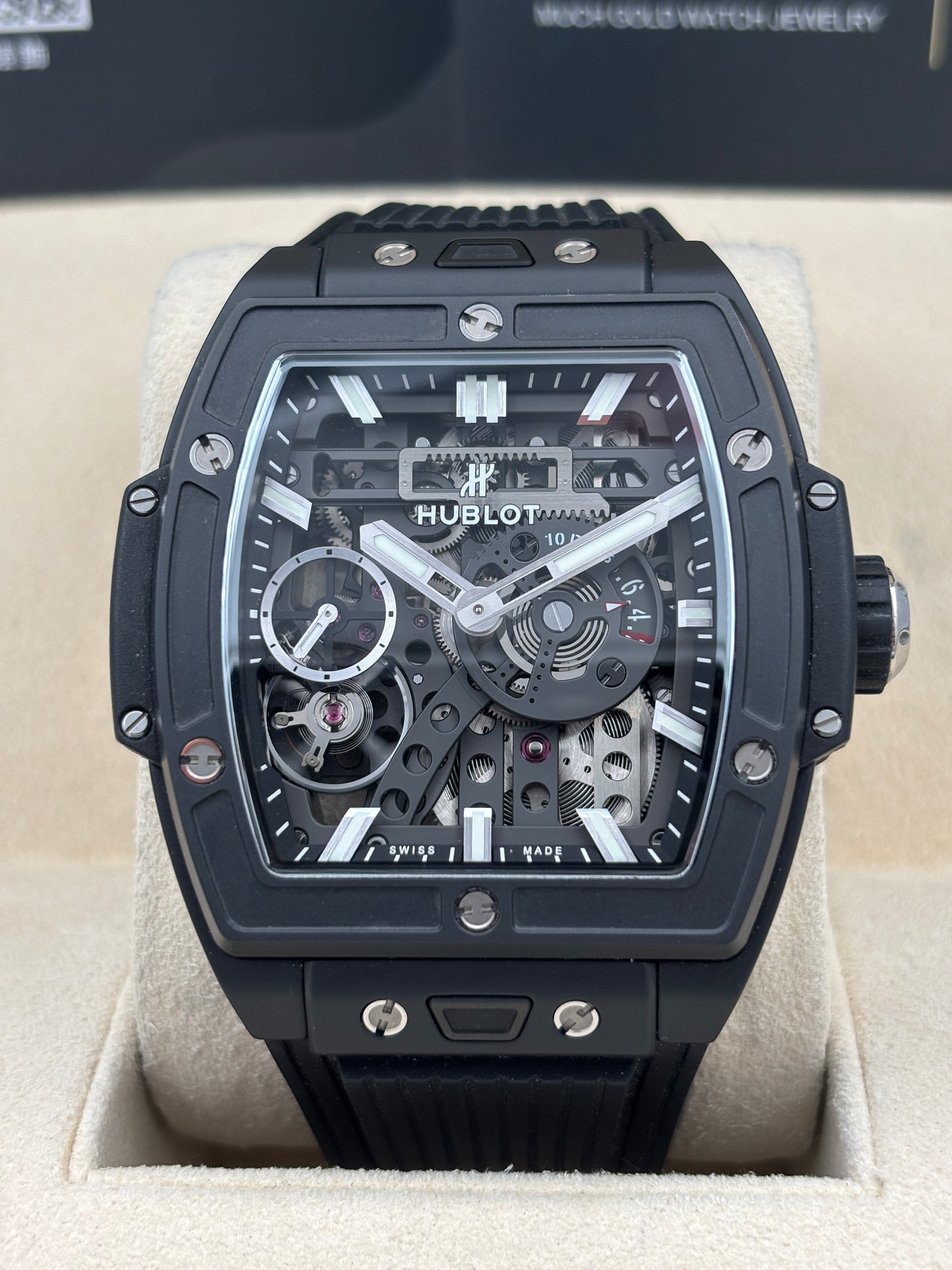 二手 USED  HUBLOT 宇舶 BIG BANG 黑色 614.CI.1170.RX 2022年2月 手動上鍊 99.99%新 全套 FULL SET