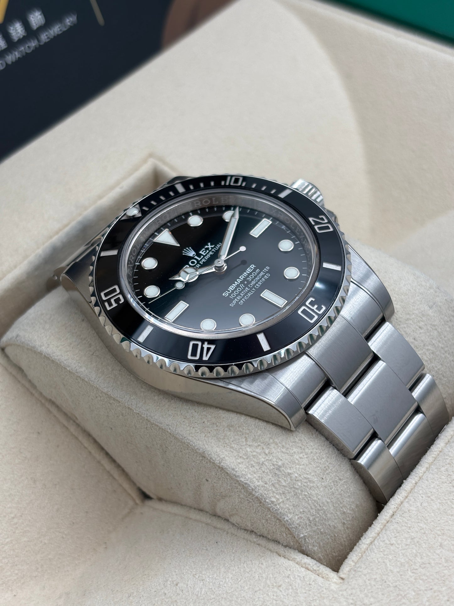 二手 USED  ROLEX 勞力士 SUBMARINER 124060 黑色 2022年12月 全套 FULL SET