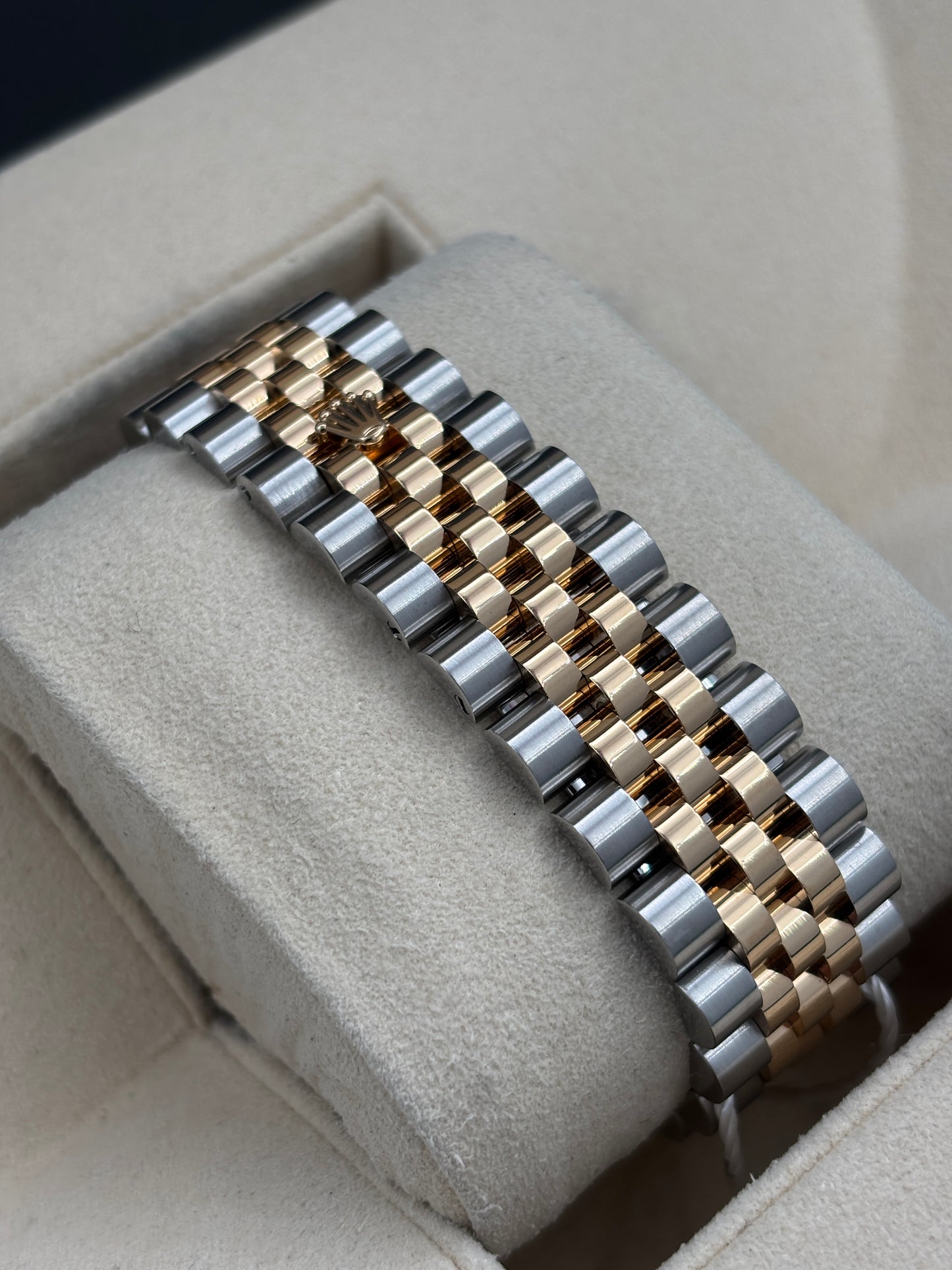 二手 USED  ROLEX 勞力士 DATEJUST 116233 金色鑽石字 2017年2月 全套 FULL SET