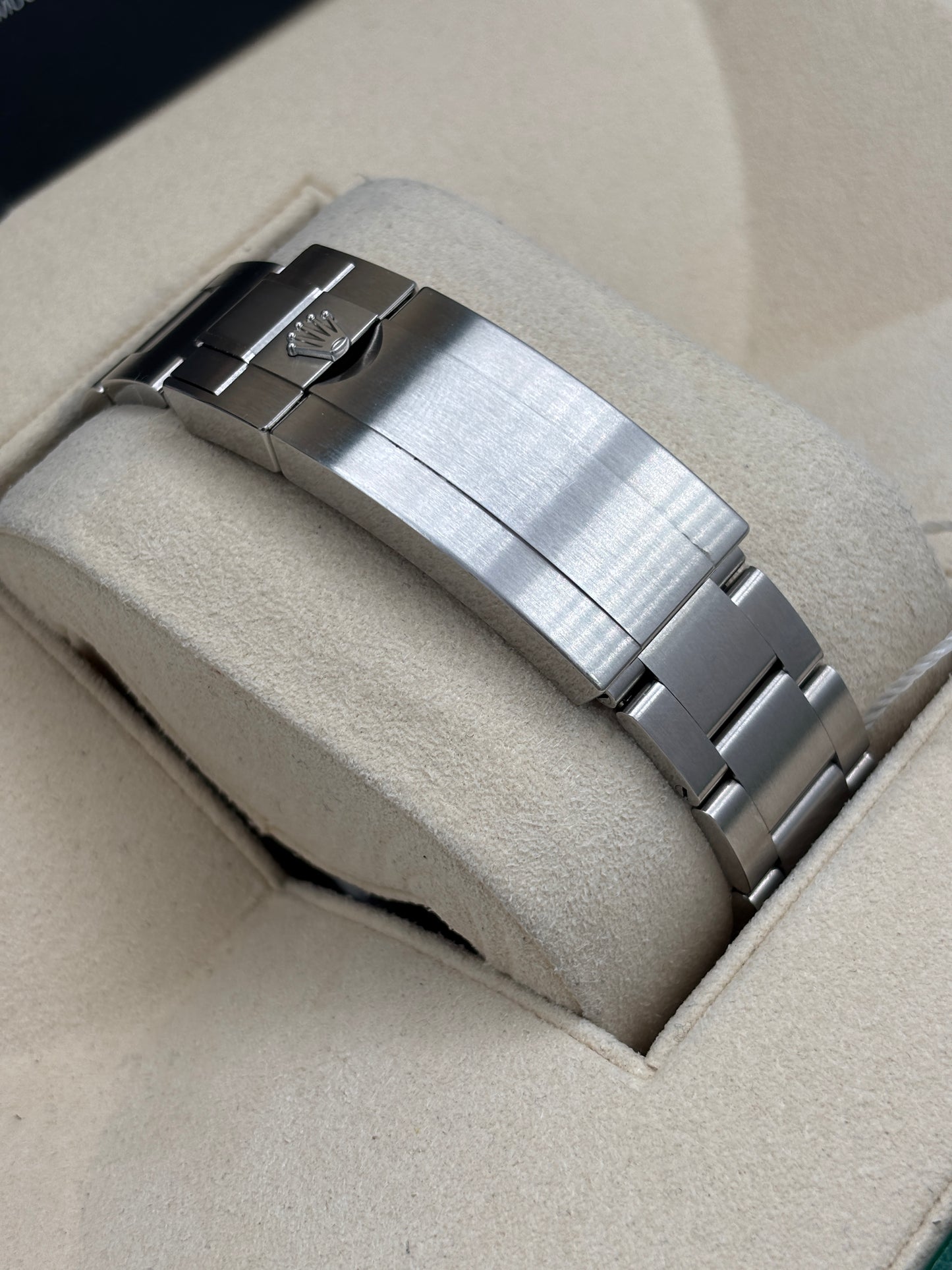 二手 USED  ROLEX 勞力士 SUBMARINER DATE 126610LV 黑色 2026年7月 未打磨 99.99%新 全套 FULL SET