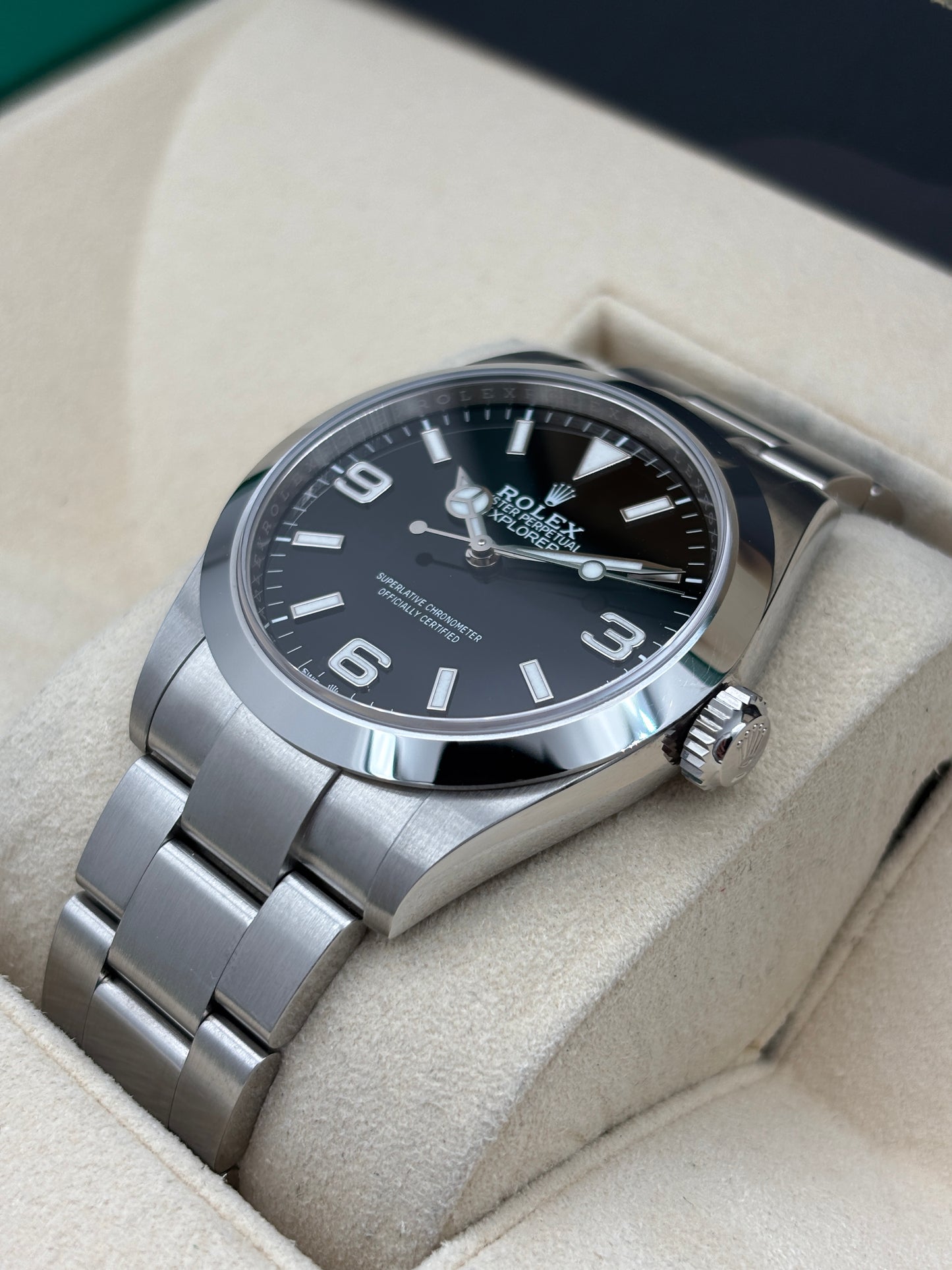 二手 USED  ROLEX 勞力士 EXPLORER 224270 黑色 2024年12月 未打磨 99.99%新 全套 FULL SET AD 單