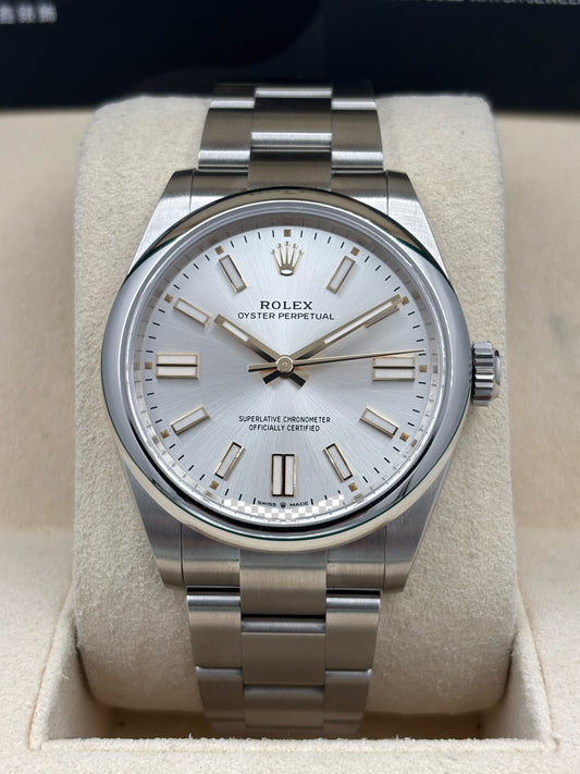 全新 NEW  ROLEX 勞力士 OYSTER PERPETUAL 134300 銀色 2026年7月 新木卡 全套 FULL SET