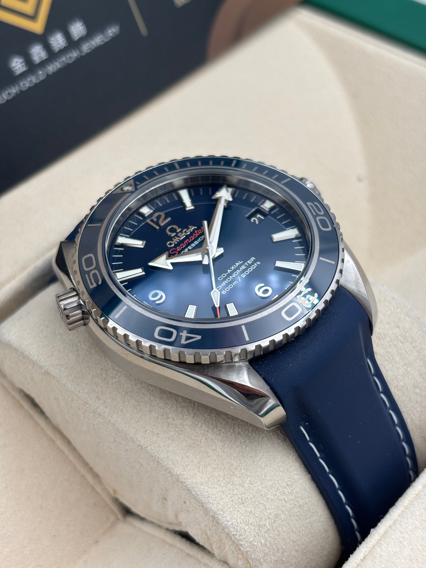 二手 USED  OMEGA 歐米茄 SEAMASTER PLANET OCEAN 232.92.42.21.03.001 藍色 OPEN DAY 鈦金屬 99.99%新 全套 FULL SET