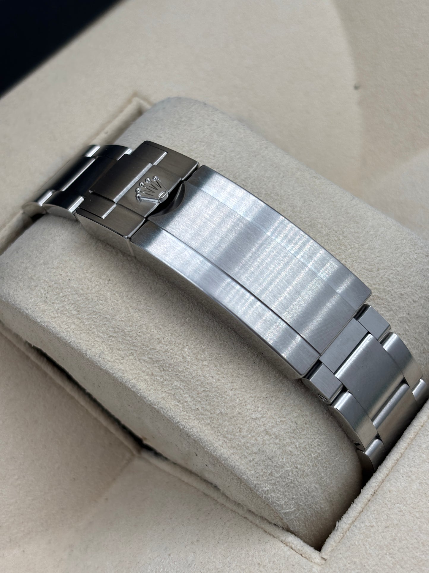 二手 USED  ROLEX 勞力士 SUBMARINER DATE 116610LV 綠色 2015年11月 白綠卡 全套 FULL SET