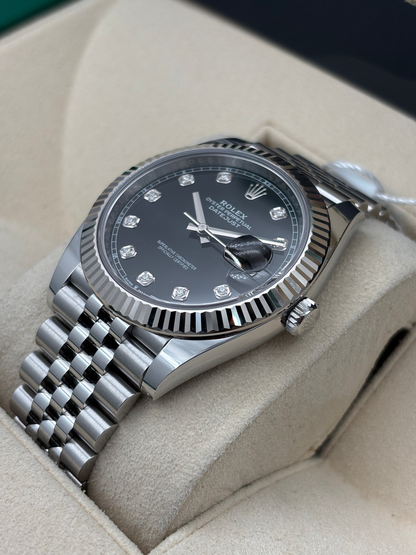 二手 USED  ROLEX DATEJUST 126334 黑色鑽石字 2025年9月 未打磨 全套 FULL SET