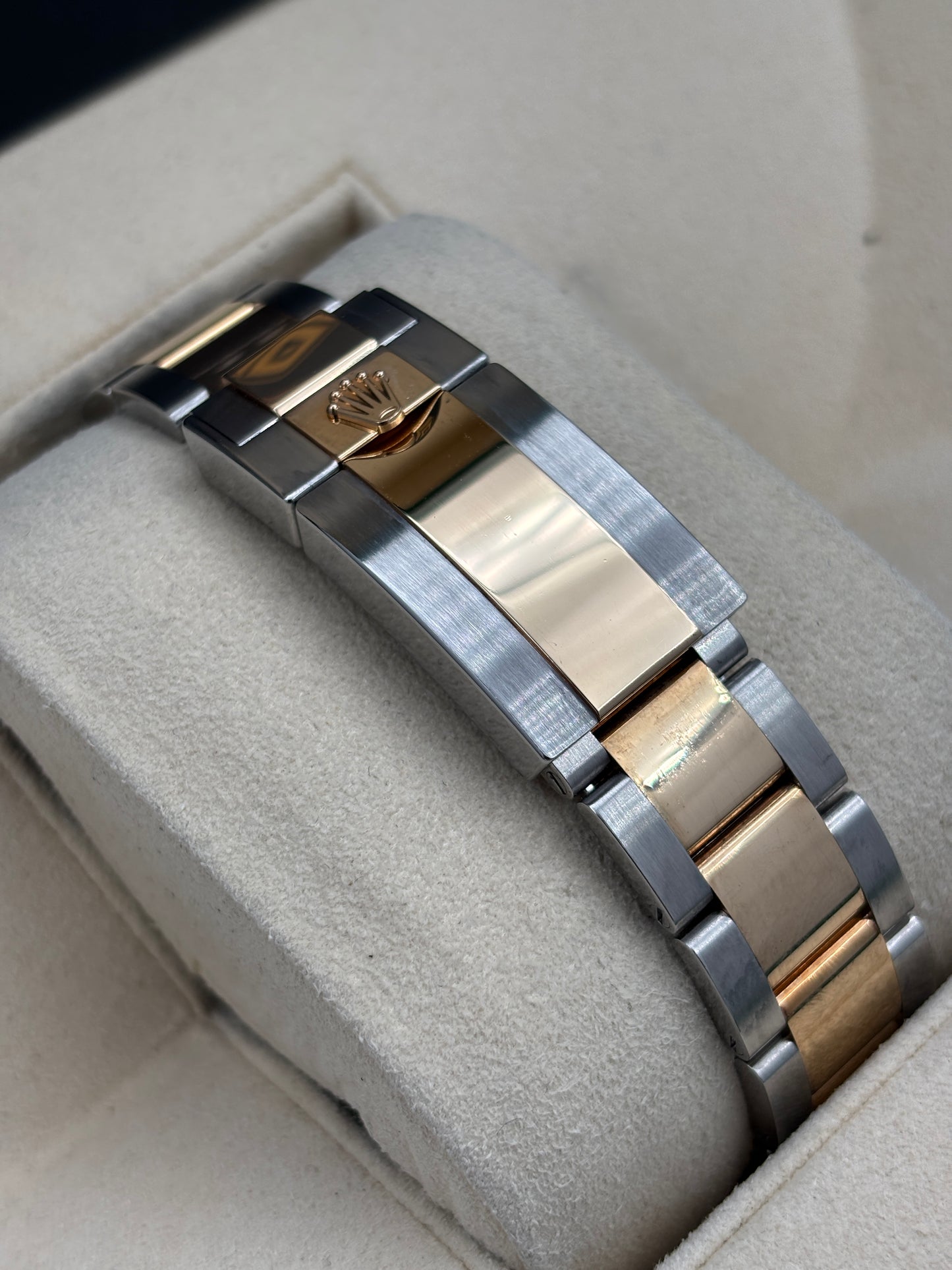 二手 USED  ROLEX GMT-MASTER II 116713LN 黑色 2015年3月 全套 FULL SET AD單