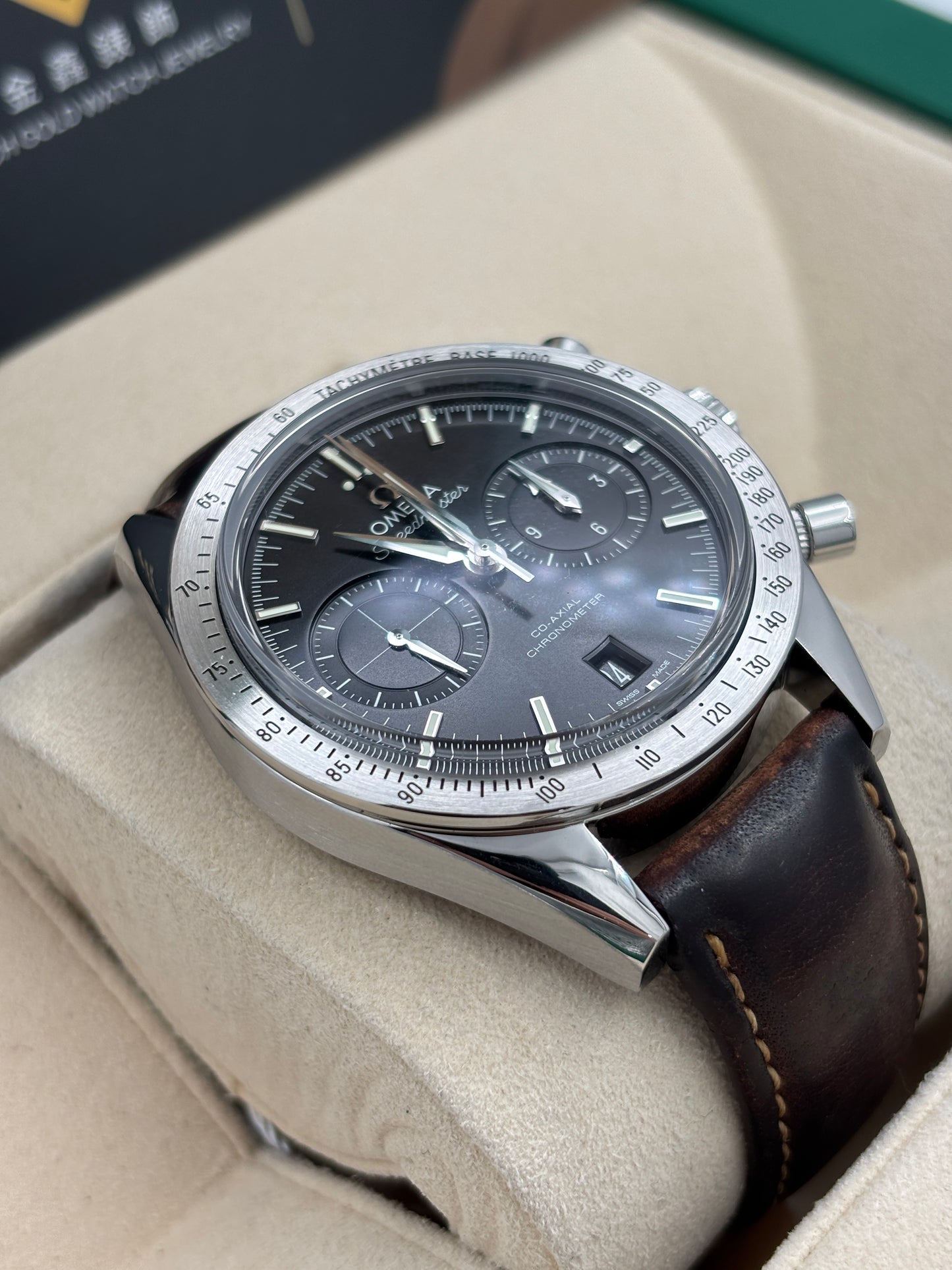 二手 USED  OMEGA 歐米茄 SPEEDMASTER 331.12.42.51.01.001 黑色 2017年10月 全套 FULL SET