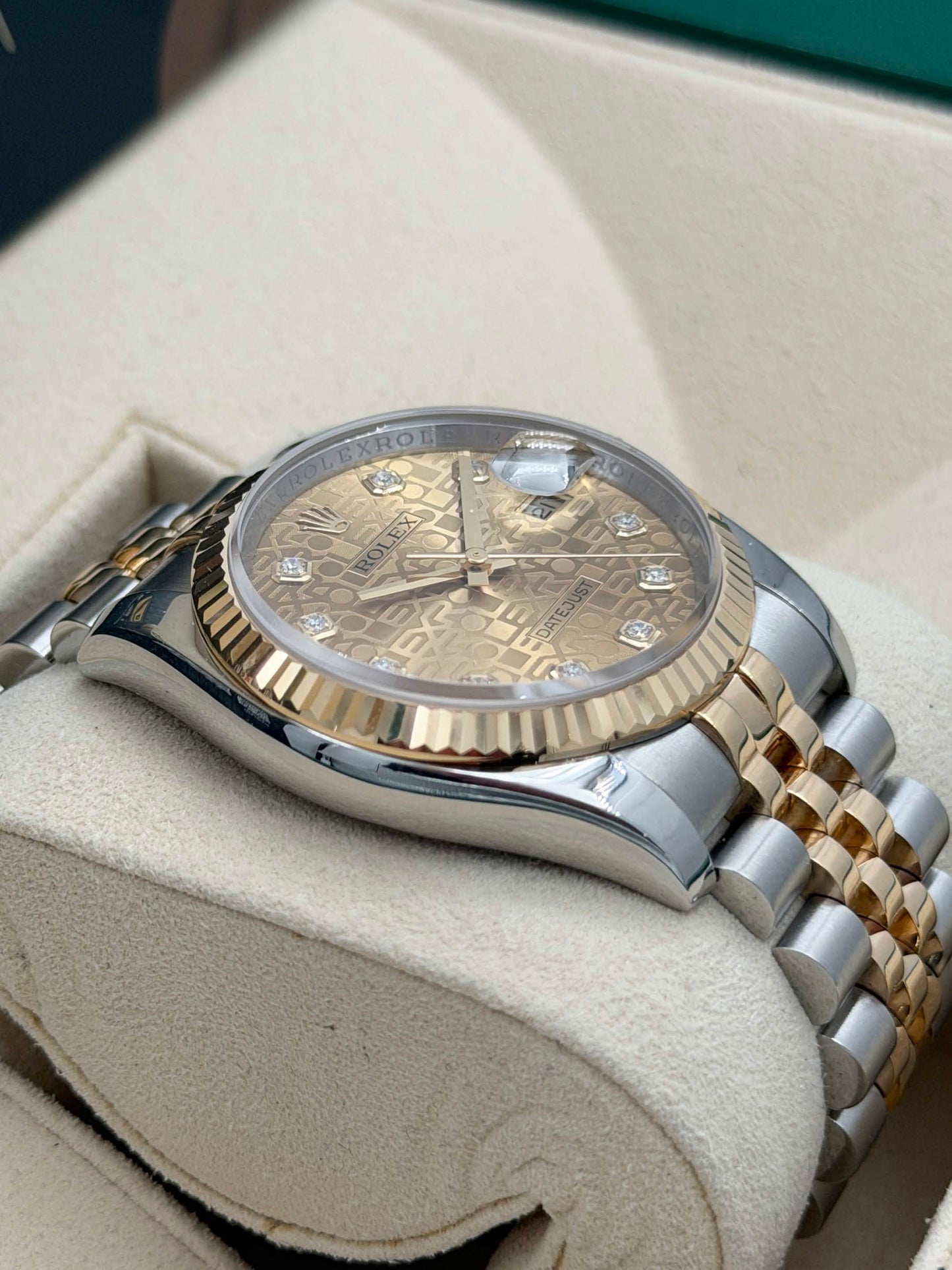 [SOLD OUT]二手 USED ROLEX 勞力士 DATEJUST 116233 金色電腦鑽石字 2012年