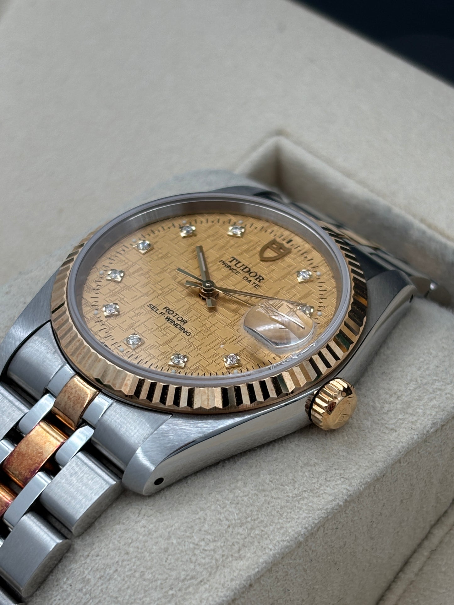 二手 USED  TUDOR 帝舵 PRINCE DATE 74033 金色布紋面鑽石字 2021年11月 全套 FULL SET