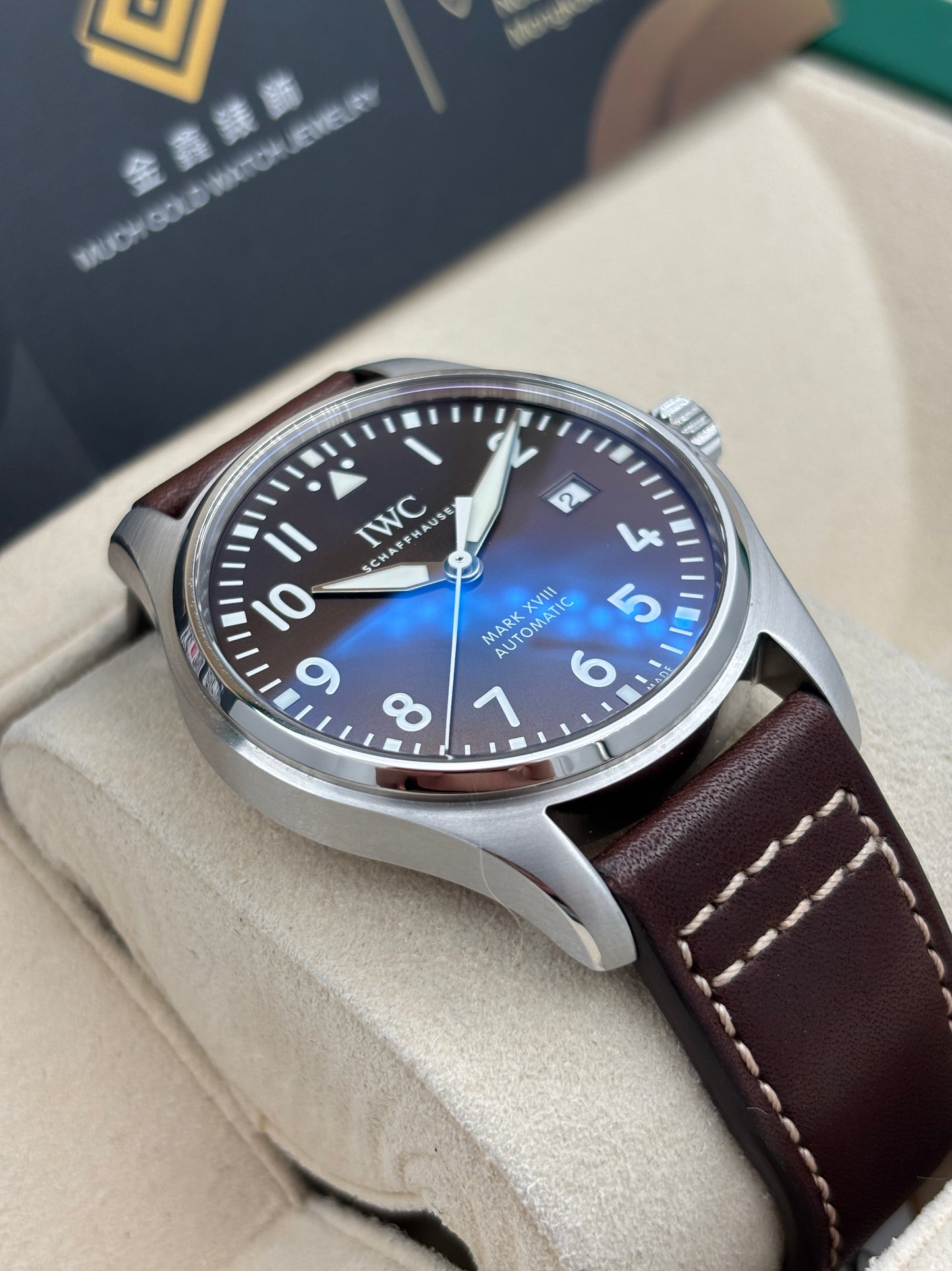 二手 USED  IWC 萬國 PILOT MARK XVIII IW327003 啡色 99.99%新 淨錶 WATCH ONLY