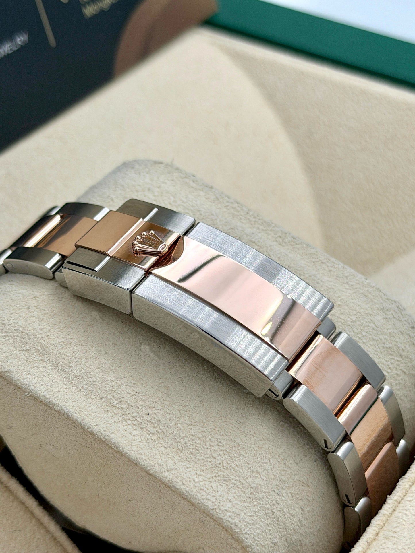 全新 NEW  ROLEX 勞力士 GMT-MASTER II 126711CHNR 黑色 2025年4月 全套 FULL SET