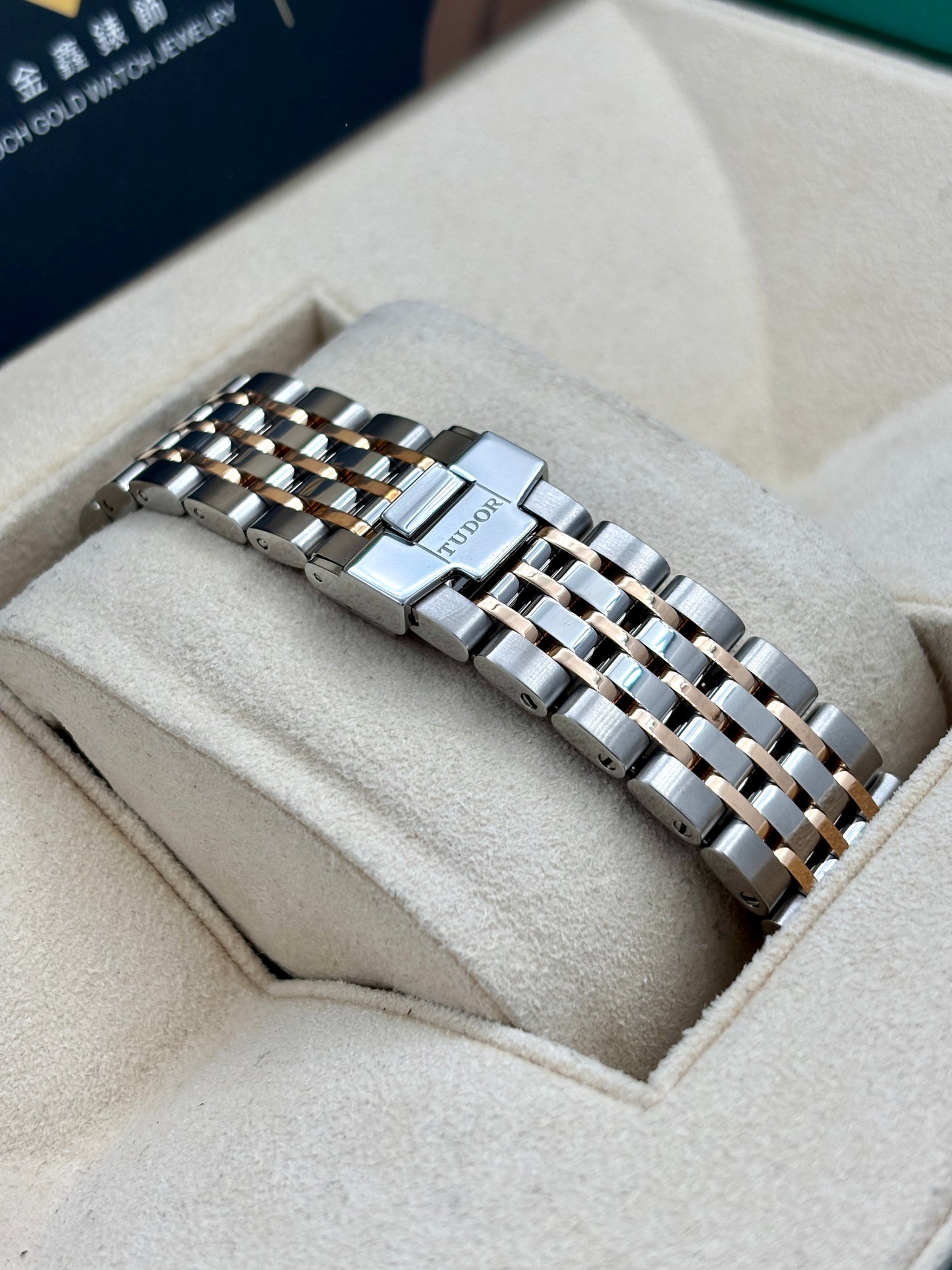 全新 NEW  TUDOR 帝舵 STYLE M12303 黑色 2023年1月 全套 FULL SET