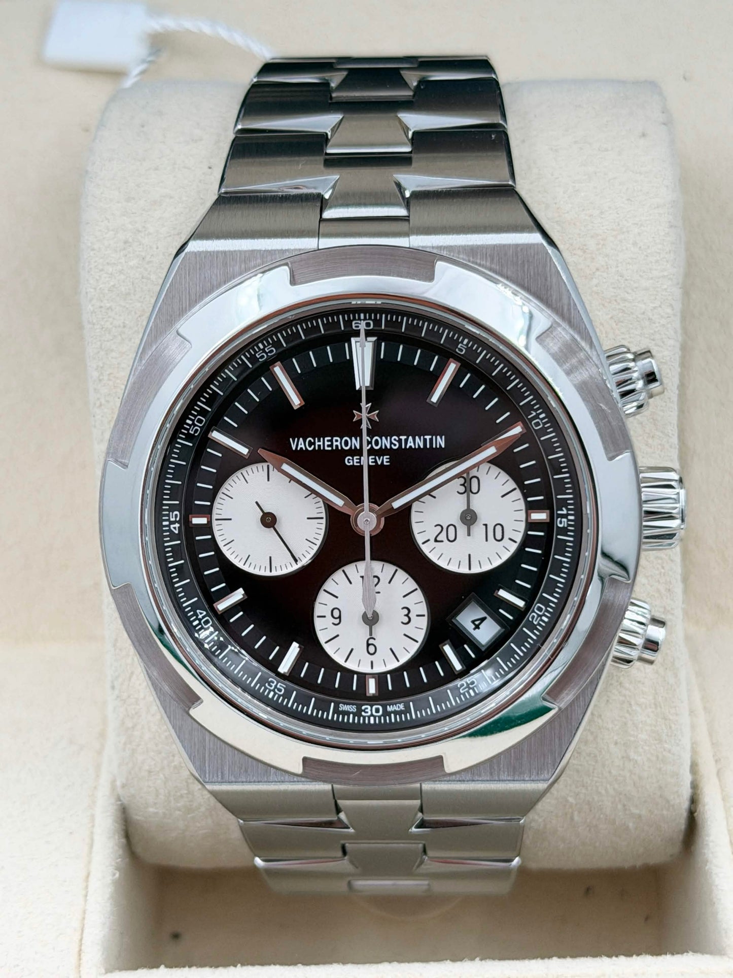 二手 USED VACHERON CONSTANTIN 江詩丹頓 OVERSEAS 5500V/110A-B481 黑色面 2020年12月 全套 跟三條錶帶