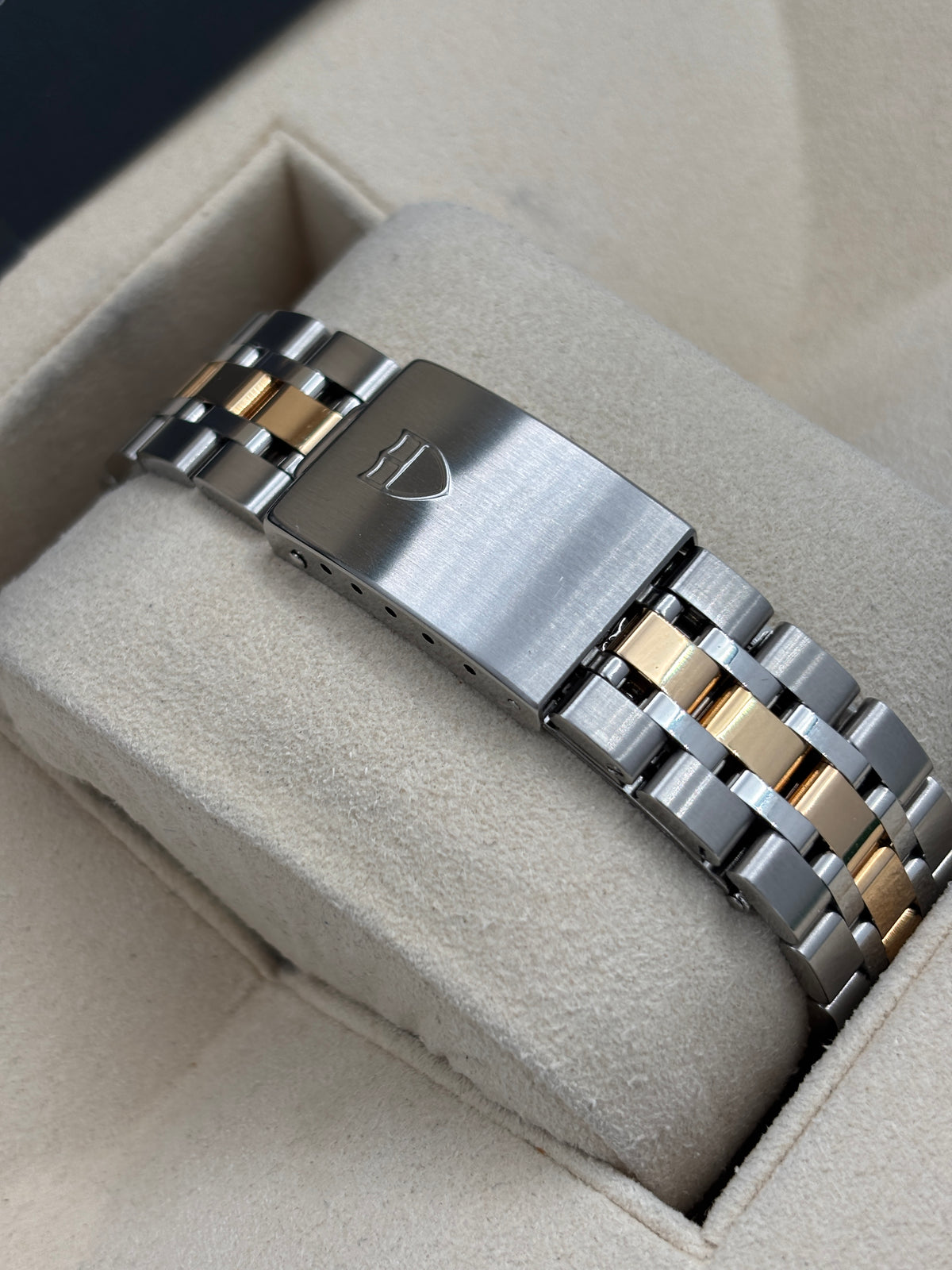 二手 USED  TUDOR 帝舵 CLASSIC 21013 銀色布紋面 2018年3月 全套 FULL SET