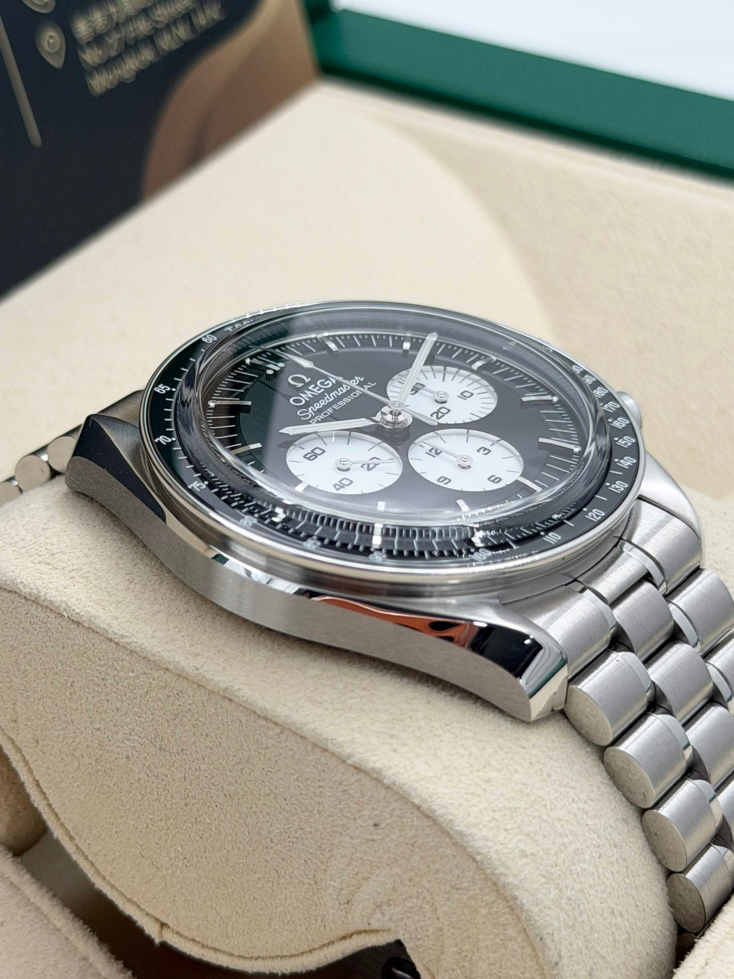 全新 BRAND NEW OMEGA 歐米茄 SPEEDMASTER 310.30.42.50.01.004 2026年6月