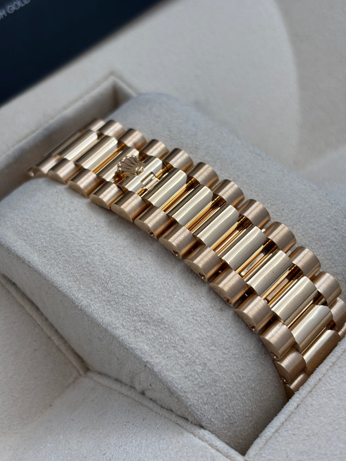二手 USED  ROLEX 勞力士 DAY-DATE 228238 金色方鑽字 2018年7月 全套 FULL SET
