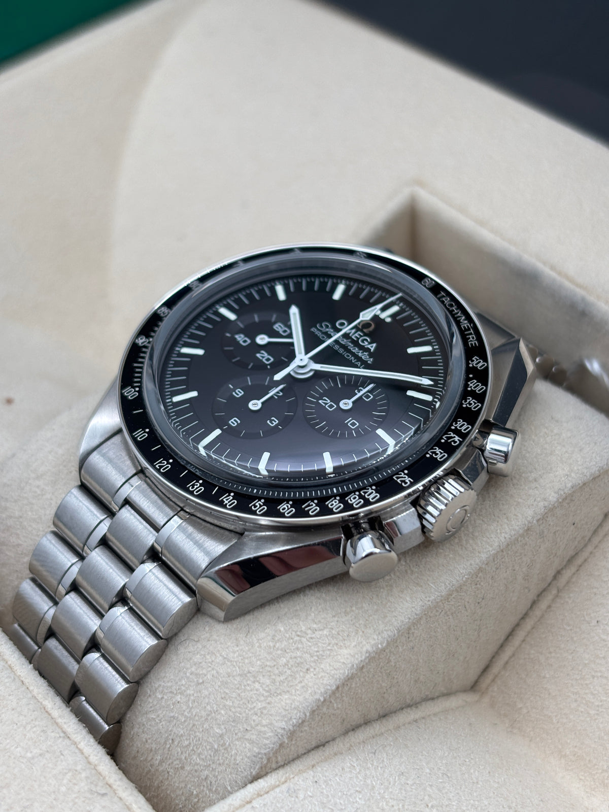 二手 USED  OMEGA 歐米茄 SPEEDMASTER 310.30.42.50.01.002&nbsp; 黑色 2024年4月 保養卡 AD單
