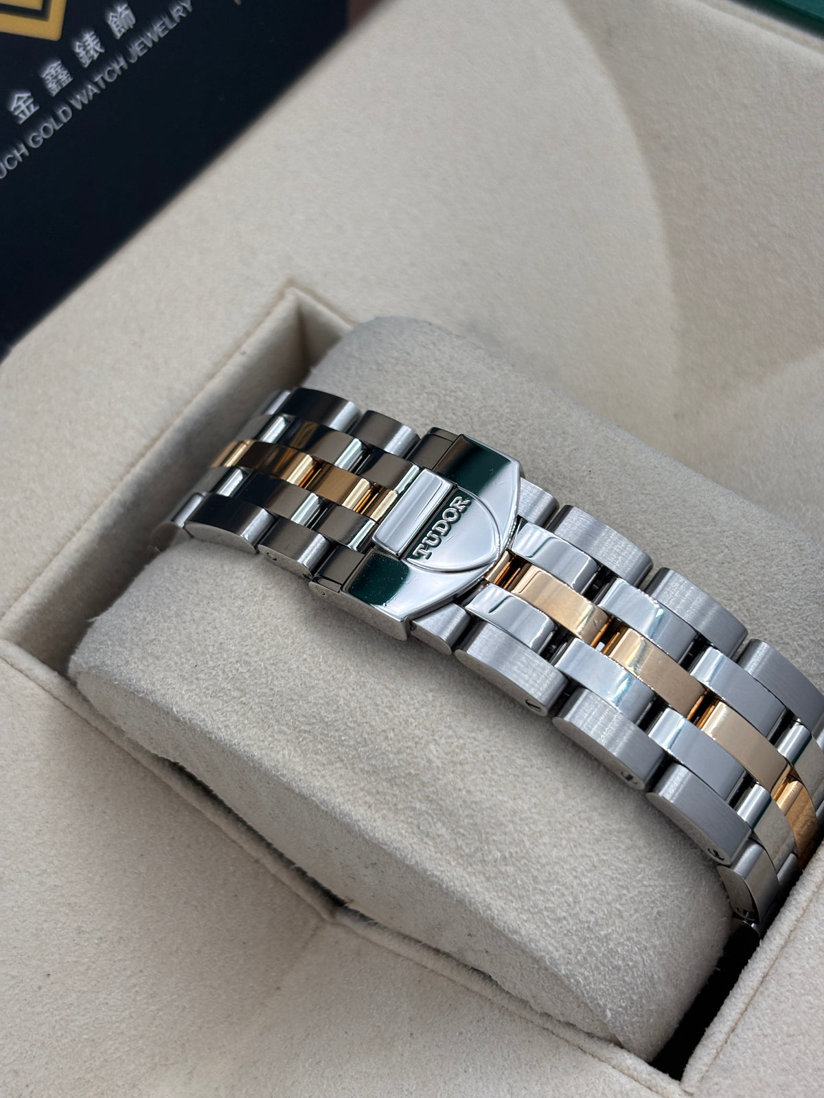 二手 USED  TUDOR 帝舵 GLAMOUR DATE-DAY 56003 白色 2022年4月 全套 FULL SET