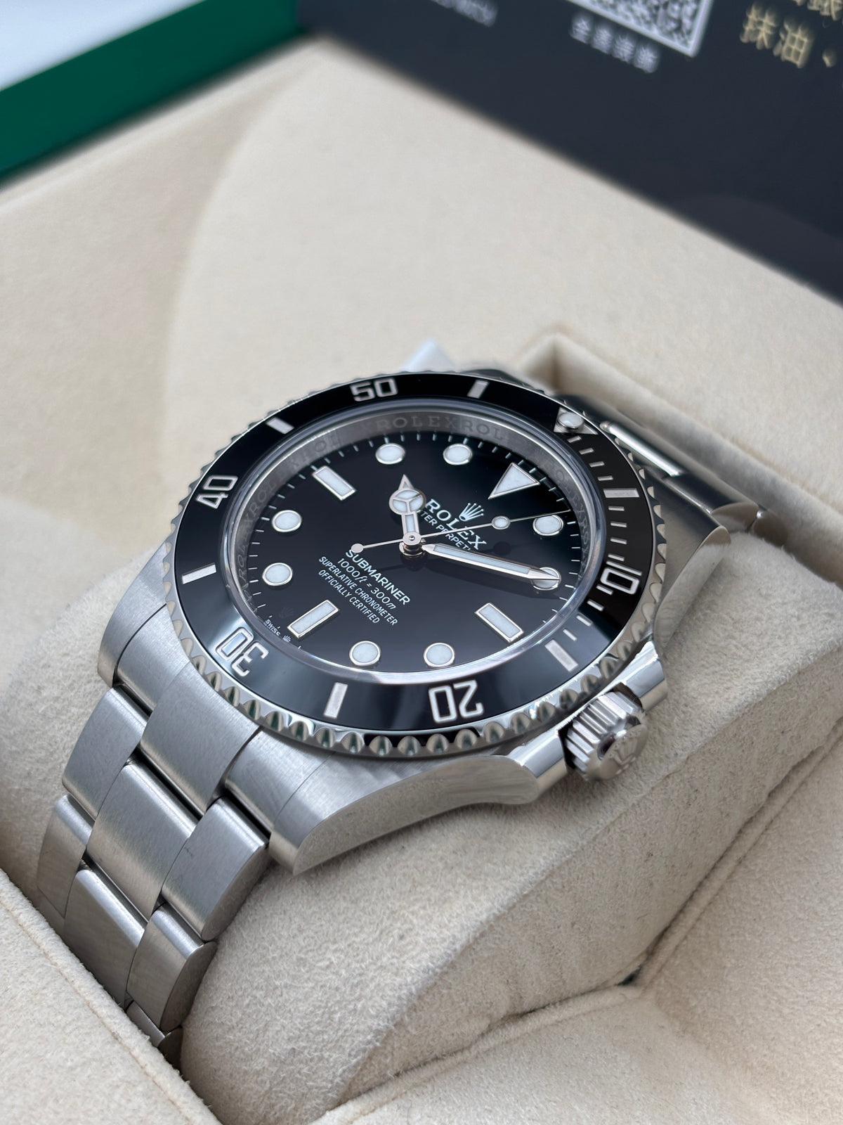 二手 USED  ROLEX 勞力士 SUBMARINER 124060 黑色 2025年4月 全套 FULL SET