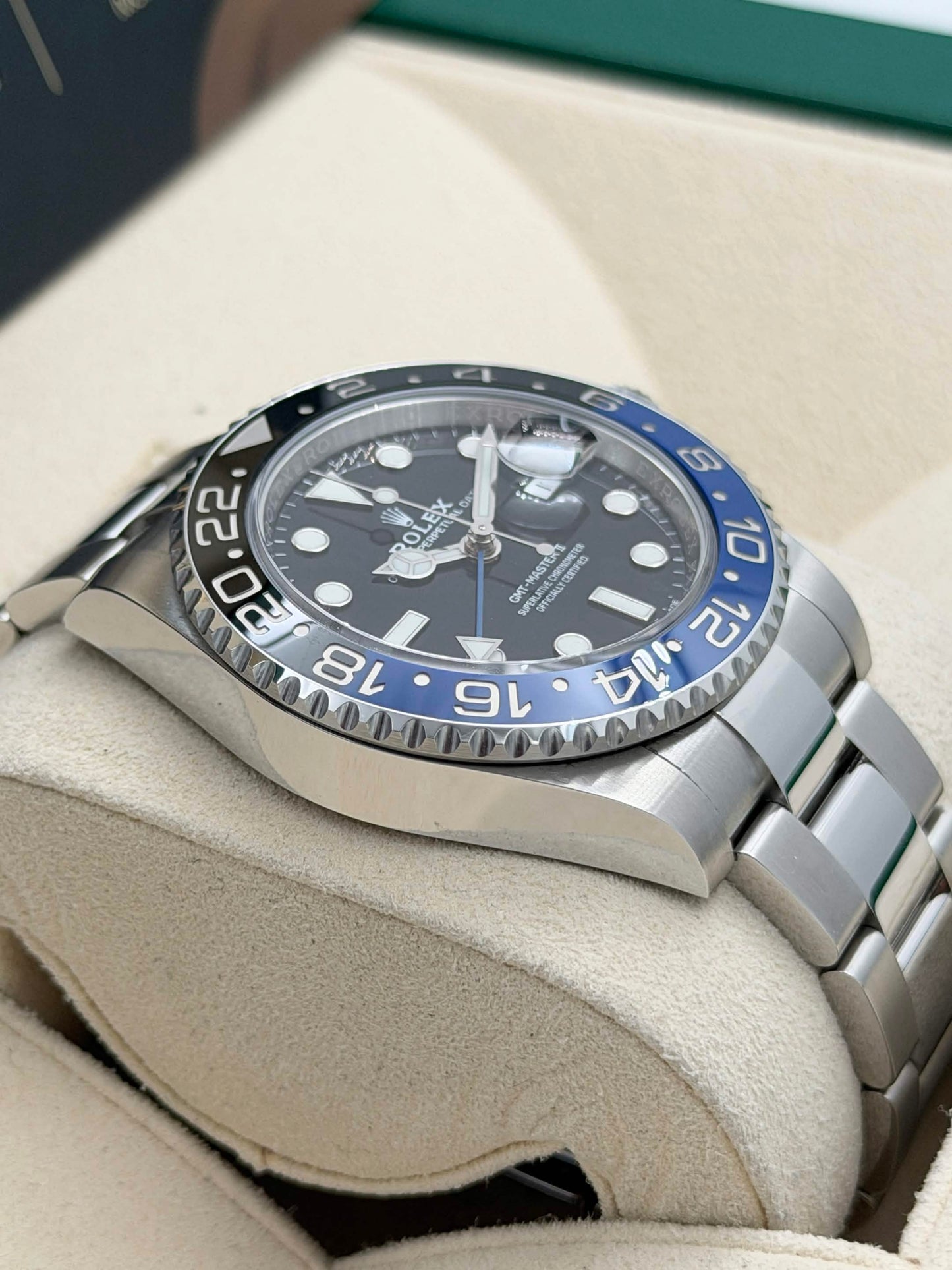 二手 USED ROLEX 勞力士 GMT-MASTER II 126710BLNR 2022年7月 全套