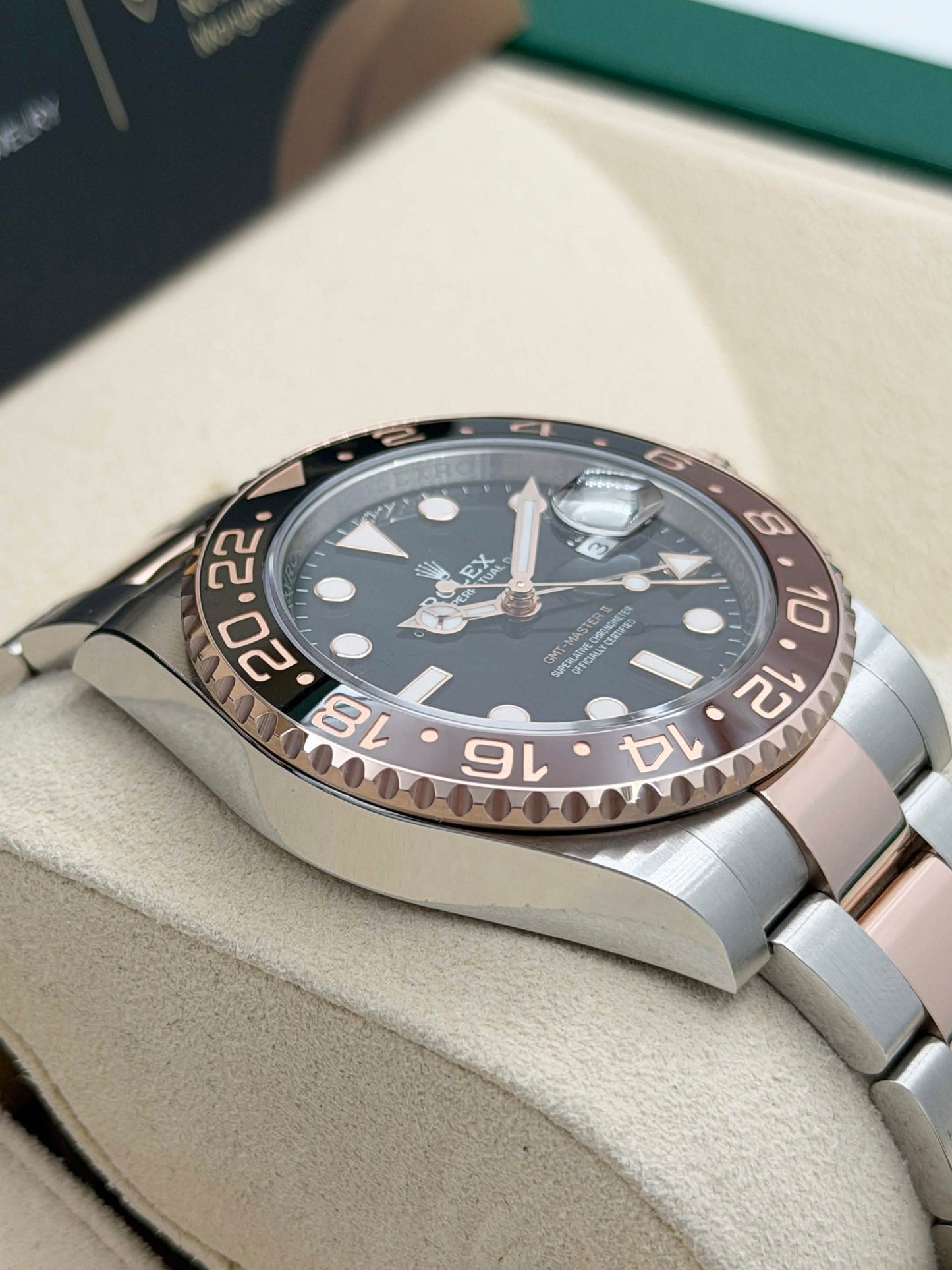 二手 USED ROLEX 勞力士 GMT-MASTER II 126711CHNR 2024年10月 全套 AD購買單