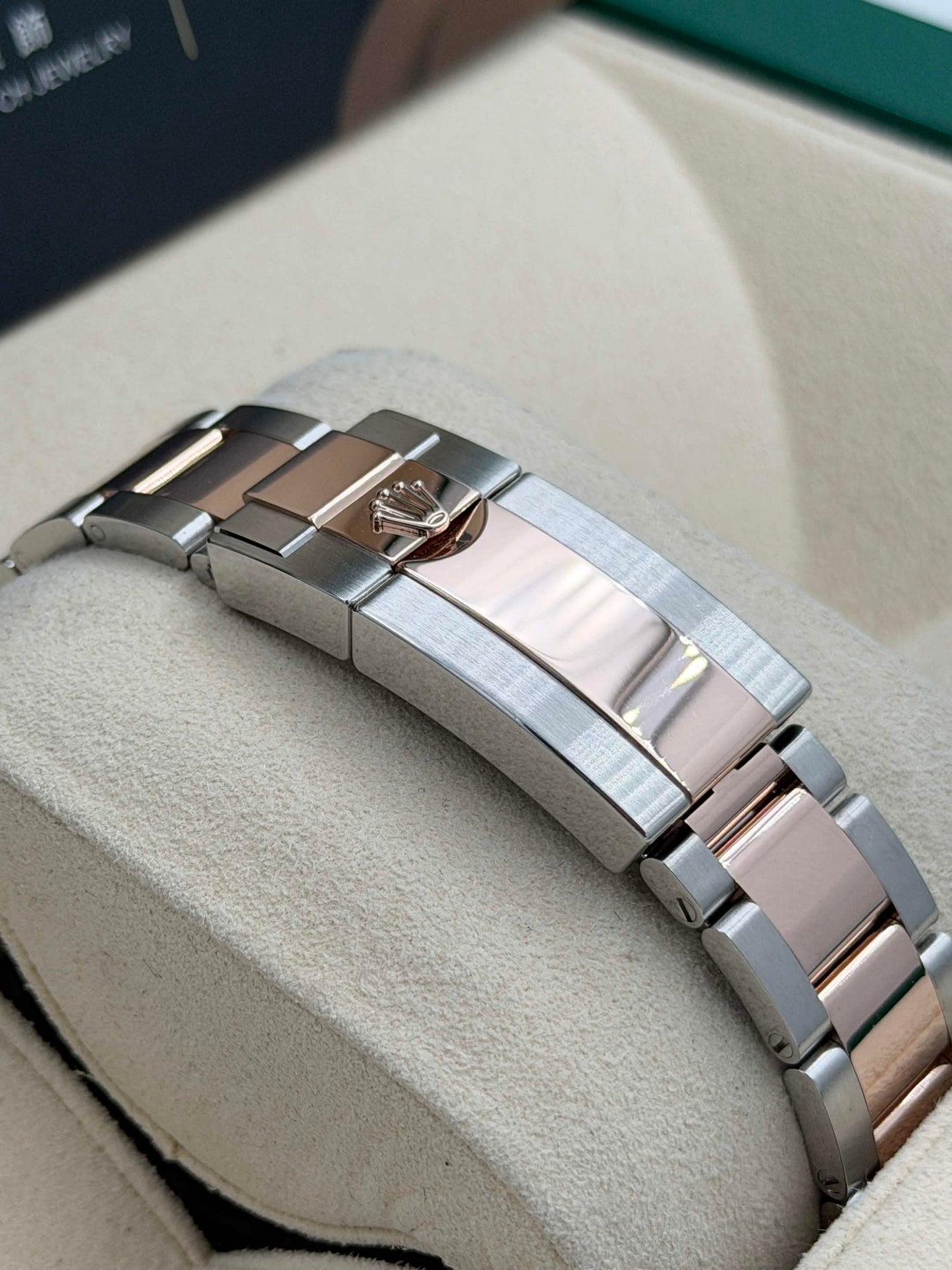 二手 USED ROLEX 勞力士 GMT-MASTER II 126711CHNR 2024年10月 全套 AD購買單