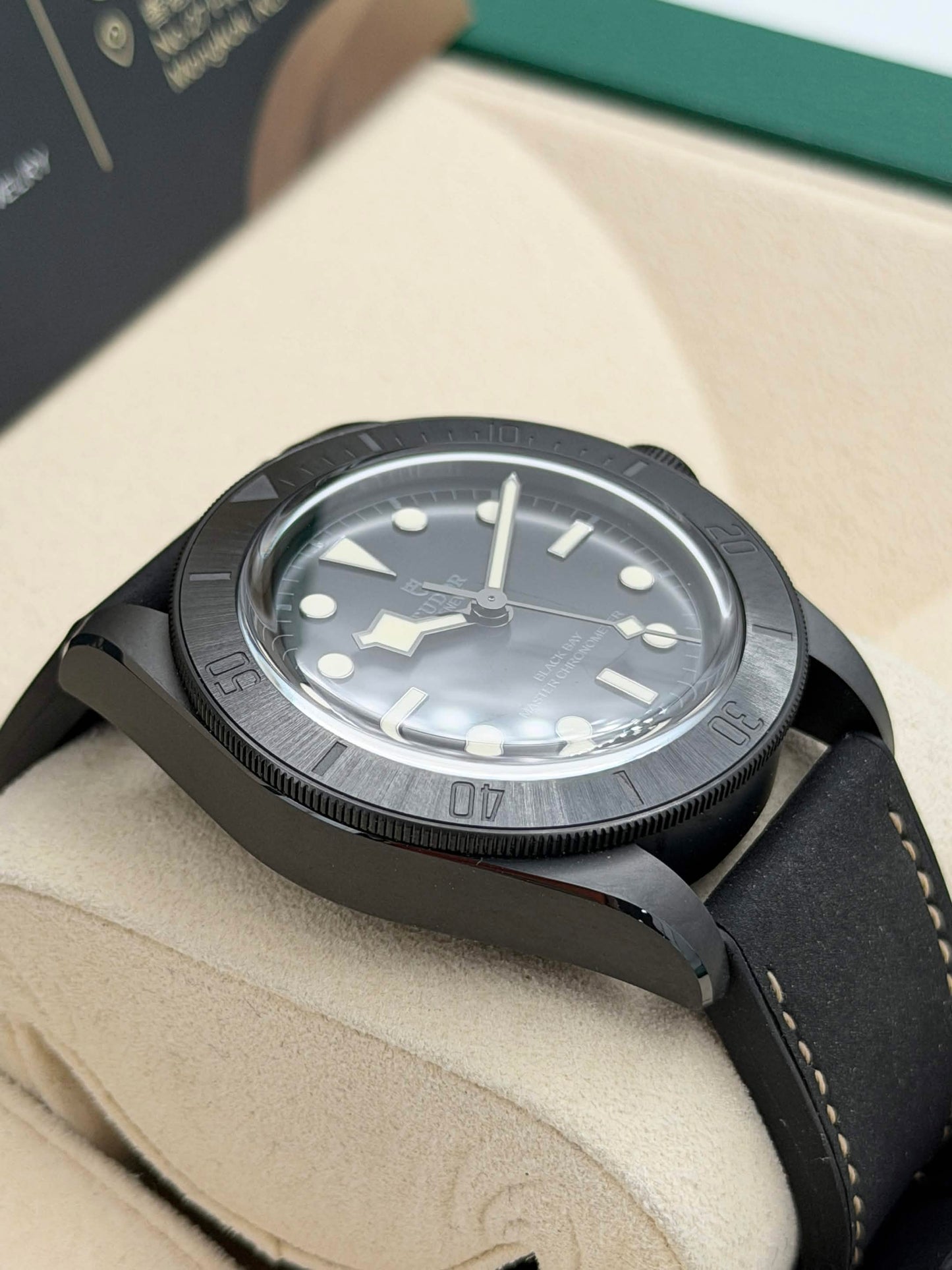 二手 USED TUDOR 帝舵 BLACK BAY CERAMIC 79210CNU 陶瓷 2022年3月 全套