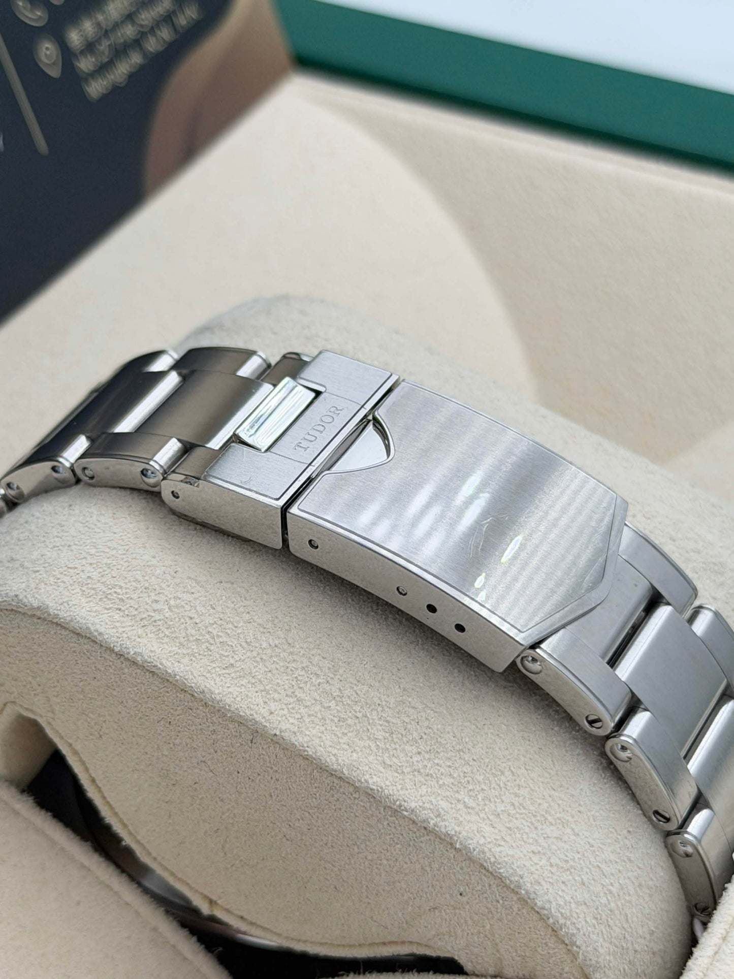 二手 USED TUDOR 帝舵 BLACK BAY CHRONOGRAPH 79360N 白色面 2023年8月 全套