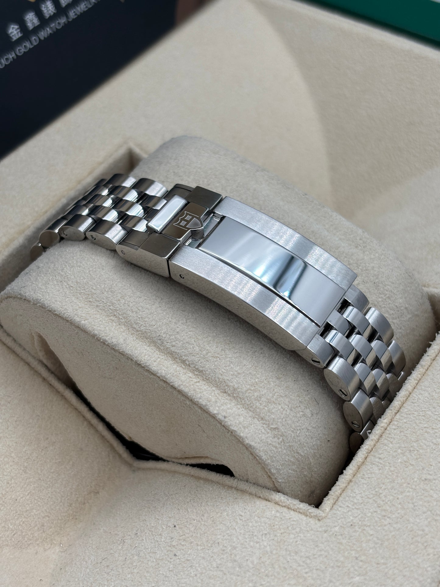 二手 USED TUDOR 帝舵 BLACK BAY CHRONOGRAPH 79360N 2025年11月 白色 全套 FULL SET