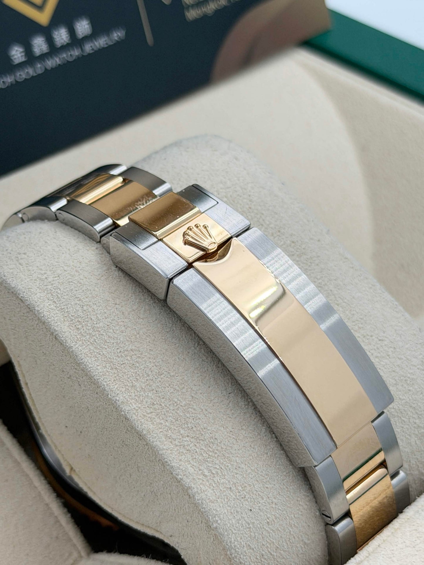 二手 USED ROLEX 勞力士 SUBMARINER DATE 116613LB 2018年2月 NFC上行卡 保到2027年9月 全套