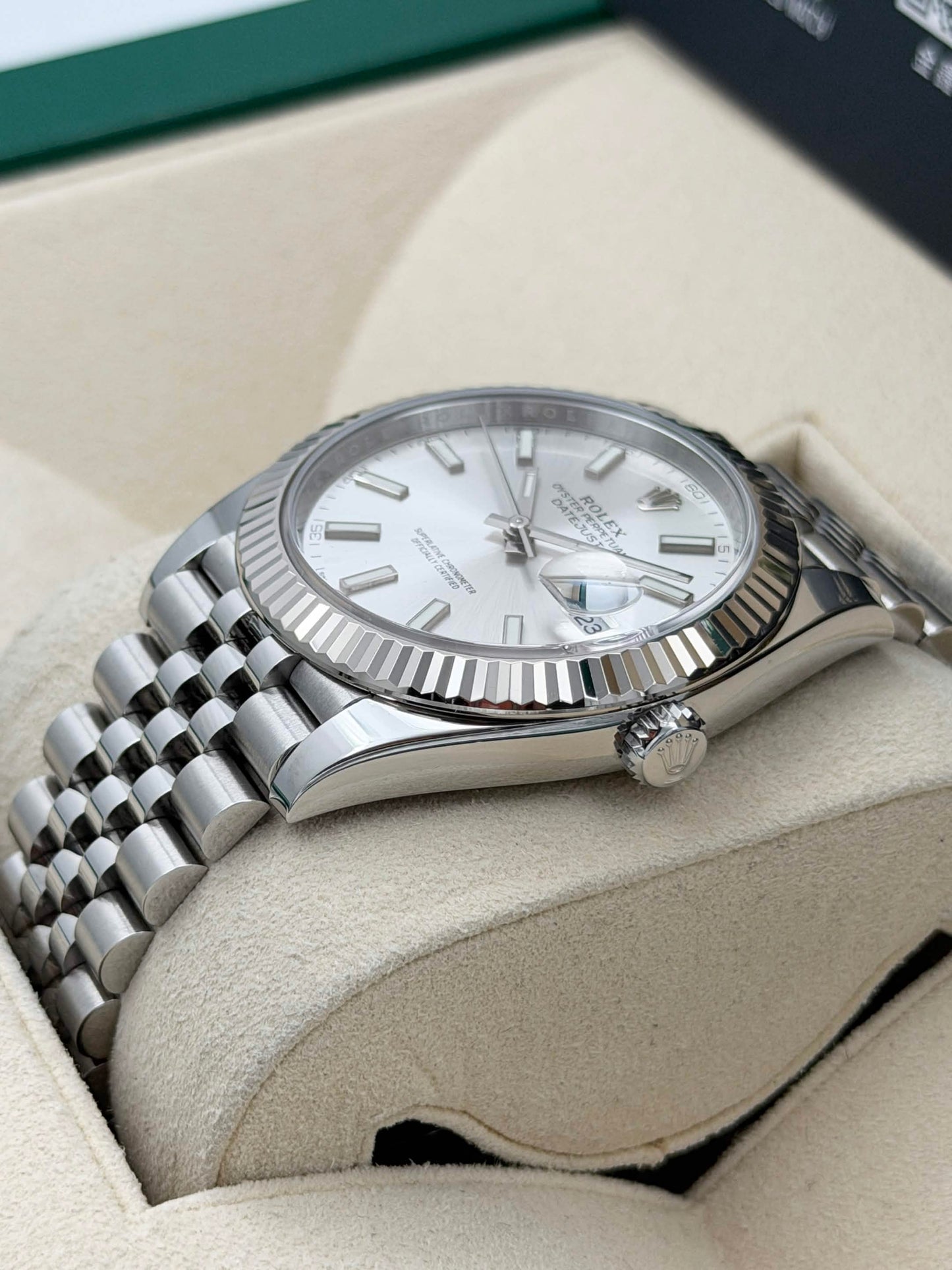 二手 USED ROLEX 勞力士 DATEJUST 126334 2024年3月 銀色面 99.99%新 未打磨 已貼膜 全套
