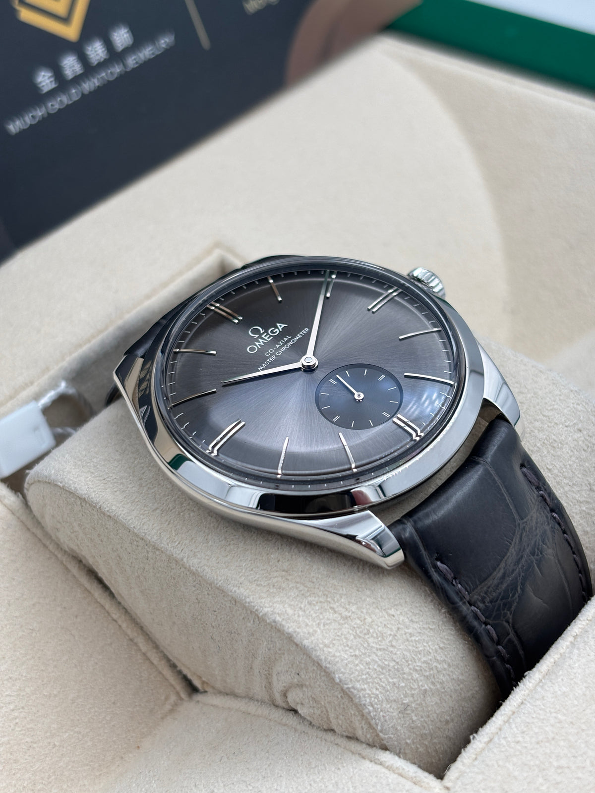 二手 USED  OMEGA 歐米茄 DE VILLE TRÉSOR 435.13.40.21.06.001 灰色 2026年5月 手動上鏈 99.99%新 全套 FULL SET