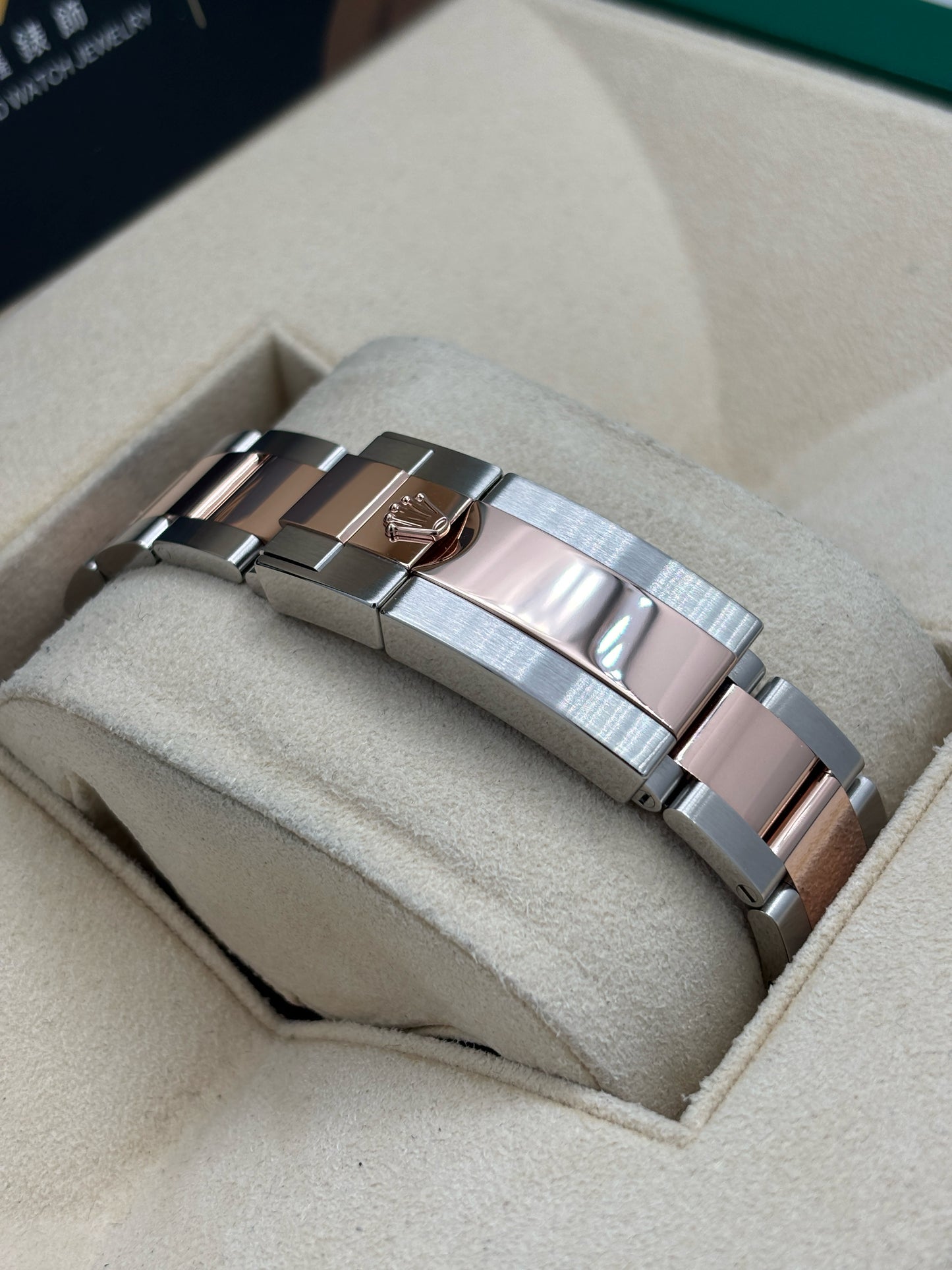 全新 NEW  ROLEX 勞力士 GMT-MASTER II 126711CHNR 黑色 2026年3月 全套 FULL SET