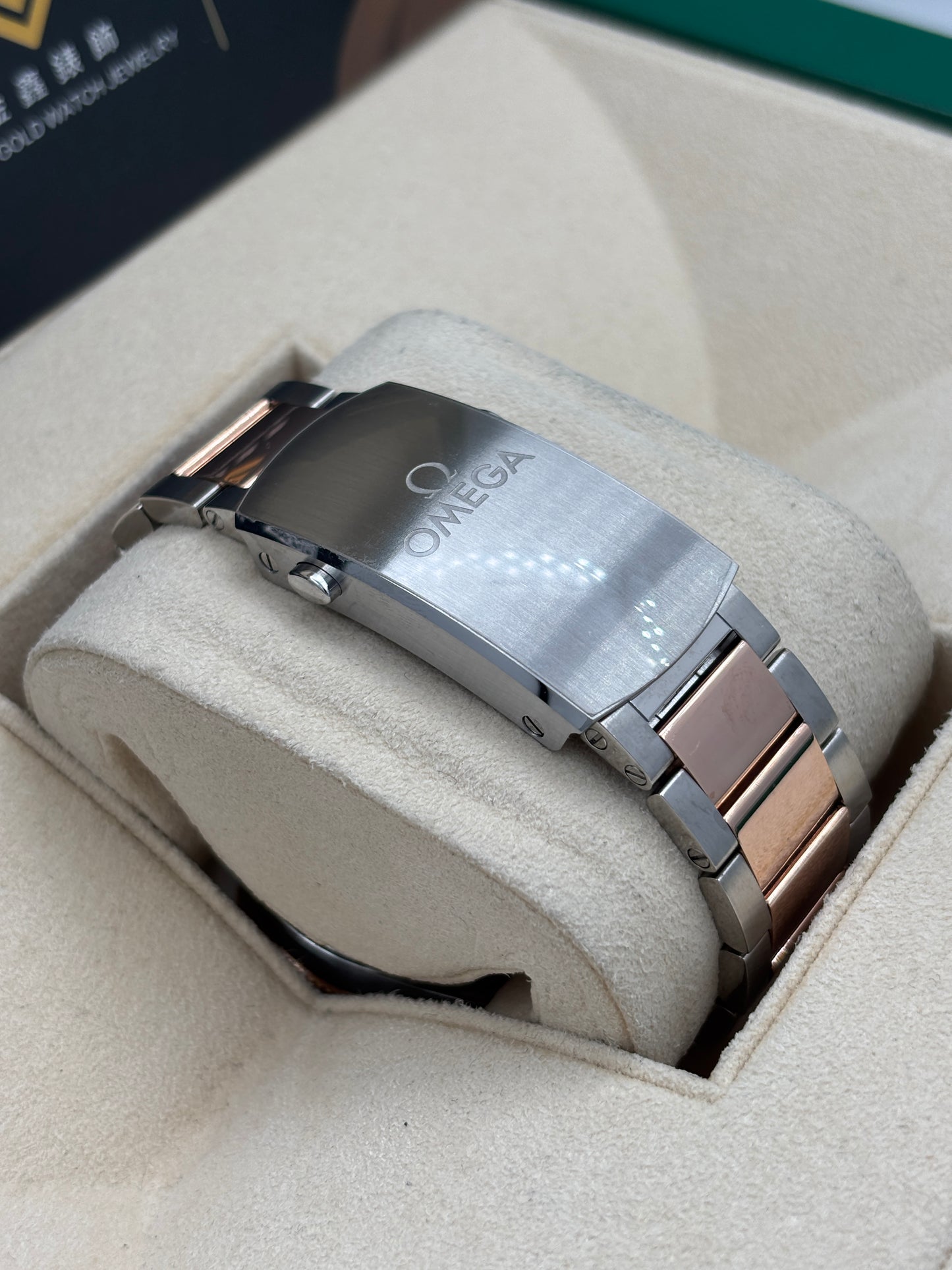 [SOLD OUT]二手 USED  OMEGA 歐米茄 SEAMASTER 300M 233.20.41.21.01.001 黑色 2024年7月 玫瑰金間金 全套 FULL SET