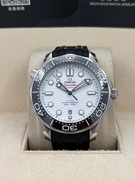 全新 NEW  OMEGA 歐米茄 SEAMASTER 210.32.42.20.04.001 白色 2026年2月 全套 FULL SET