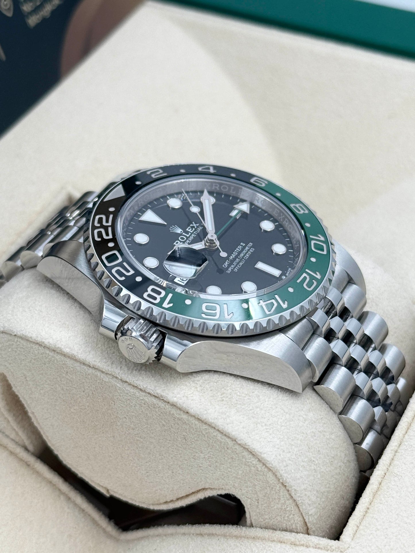 ROLEX 勞力士 GMT-MASTER II 126720VTNR 雪碧 2025年