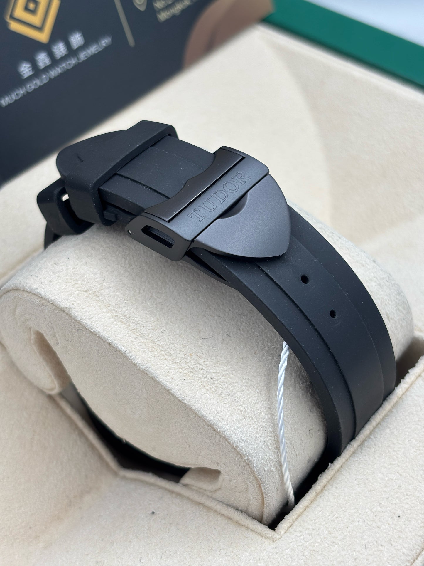 [SOLD OUT]二手 USED  TUDOR 帝舵 FASTRIDER 42000CR 黑色 2019年2月 99.9%新 未打磨 全套 FULL SET