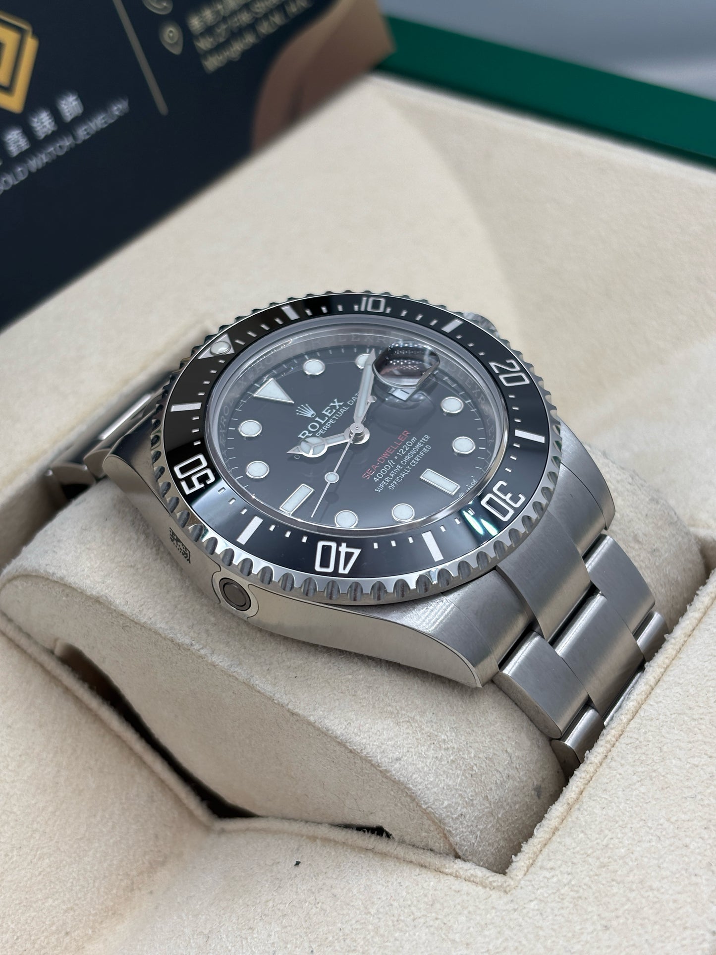 未試用品 UNUSED  ROLEX 勞力士 SEA-DWELLER 126600 MK2 黑色 2018年7月 齊膠紙 全套 FULL SET