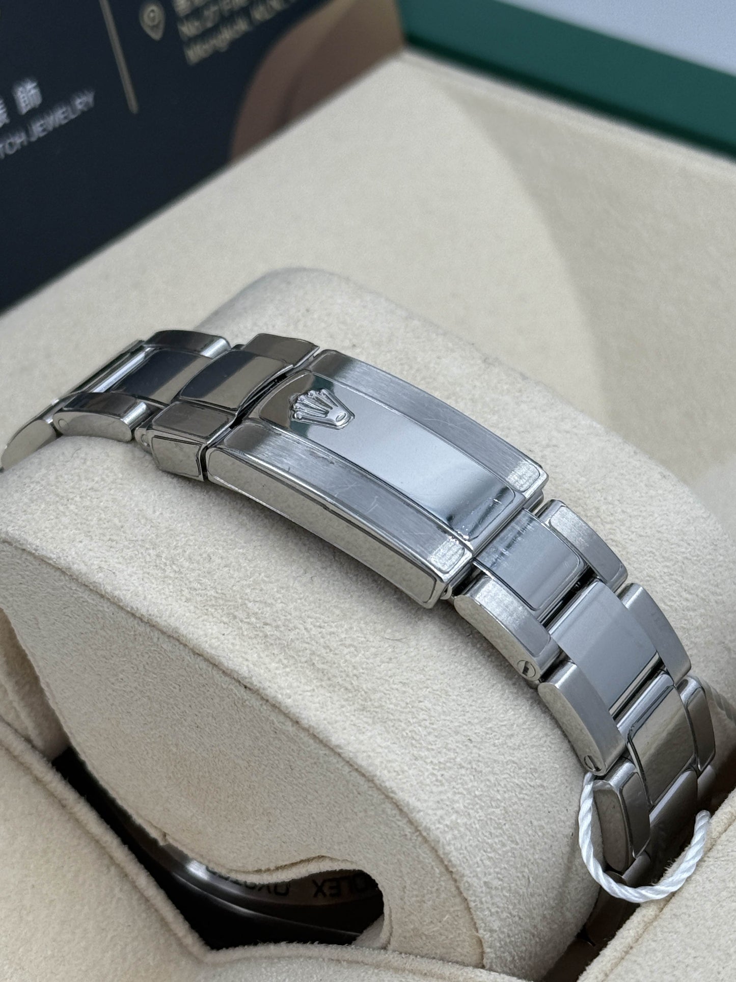 OLEX 勞力士 MILGAUSS 116400GV 2009年 綠玻璃閃電針