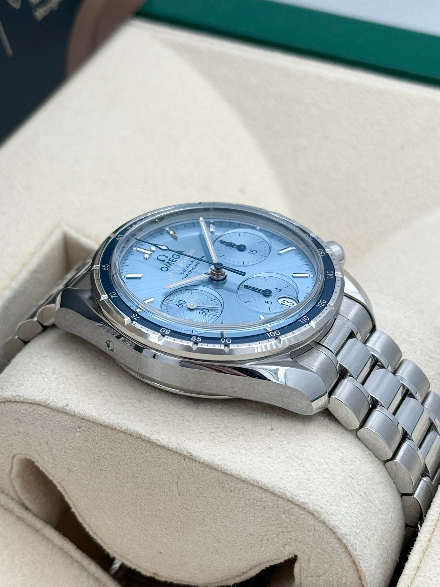 OMEGA 歐米茄 SPEEDMASTER CHRONOGRAPH 38 CO-AXIAL 32430385003001 冰藍面 2021年