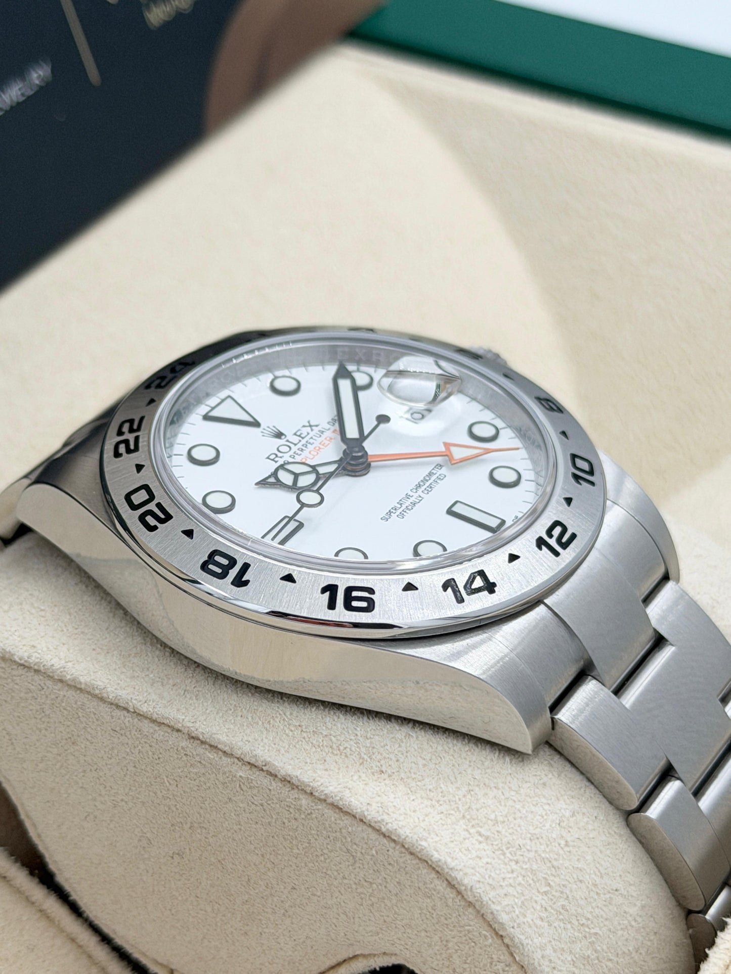 二手 USED ROLEX 勞力士 EXPLORER II 216570 2016年10月 白色 未打磨 少量膠紙 全套 FULL SET